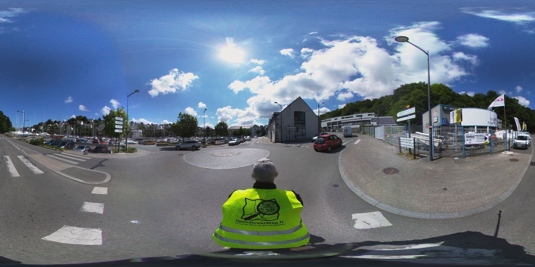 Street view near Ostal Morlaix, Morlaix — © ev1velodyssee (CC BY-SA · Mapillary)