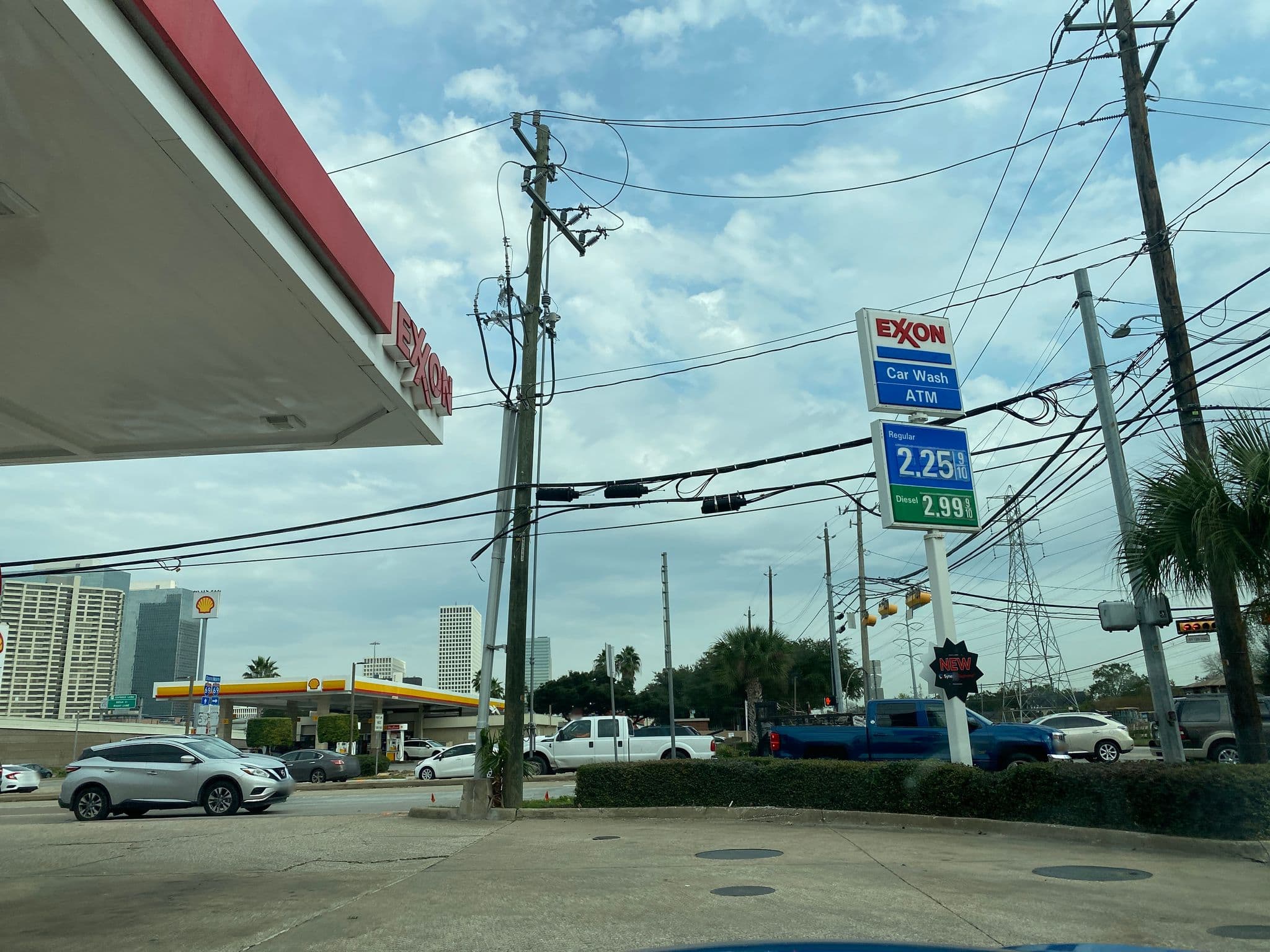 Street view near Best Western Ingram park in, West University Place — © iamjaythomas (CC BY-SA · Mapillary)