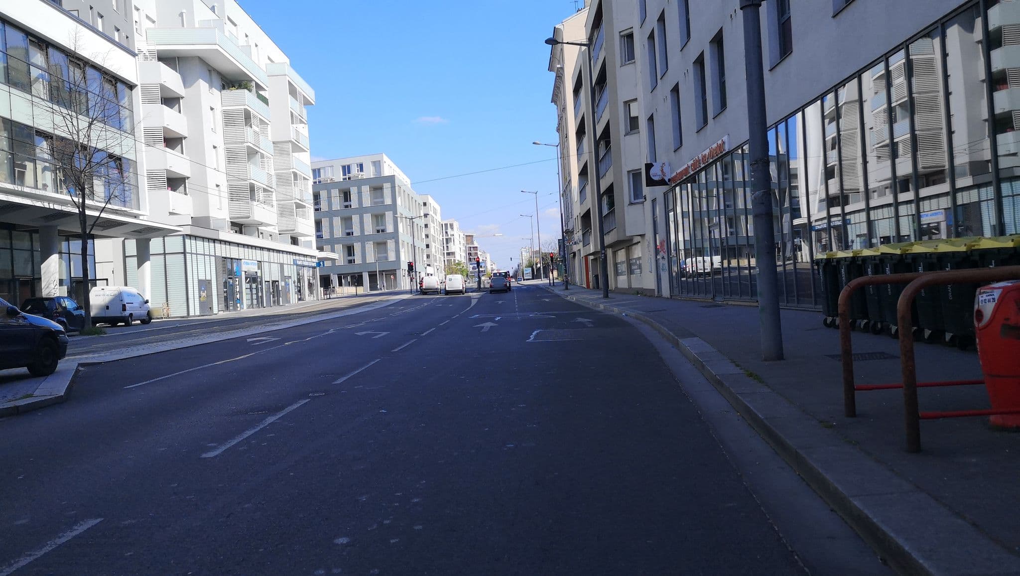 Street view near Résidence Ôtelia - Gestetud, Lyon — © blueberry (CC BY-SA · Mapillary)