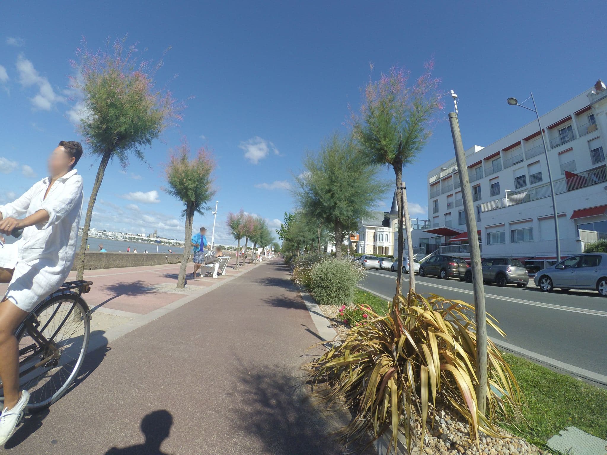 Street view near Farandole, Royan — © phyks (CC BY-SA · Mapillary)