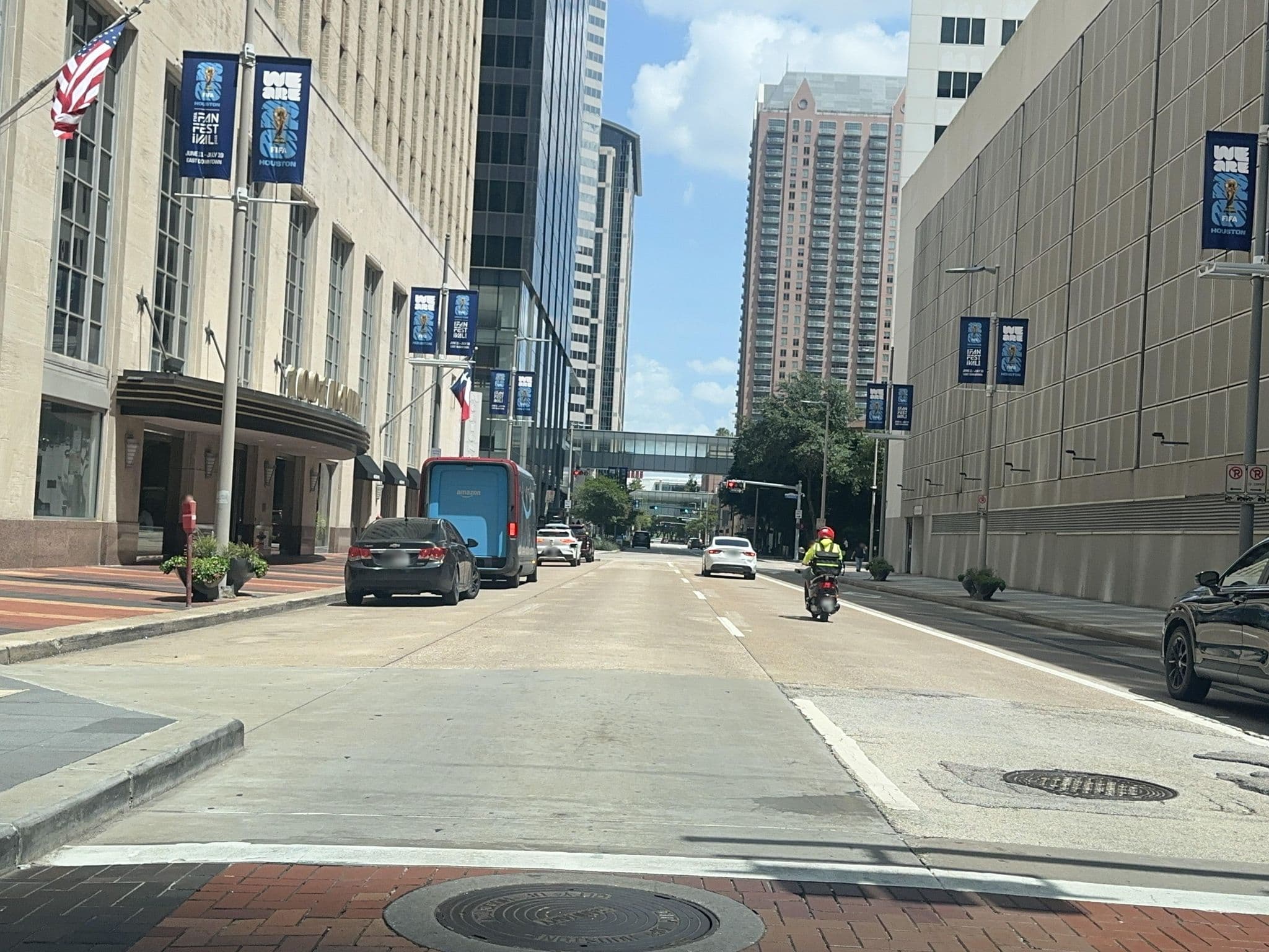 Street view near Suite Relocations, Houston — © carto-grapher (CC BY-SA · Mapillary)