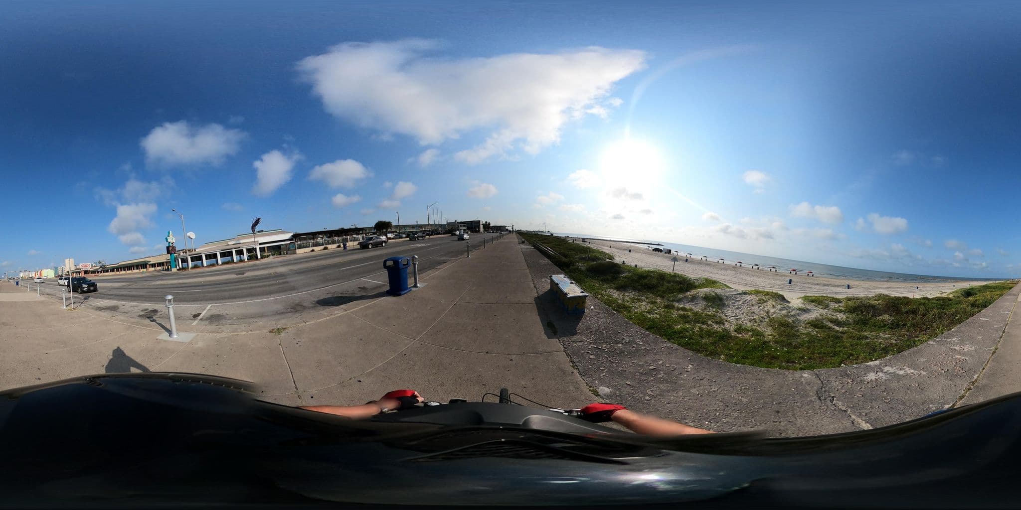 Street view near Redfish Pool Bar, Galveston — © graharg (CC BY-SA · Mapillary)