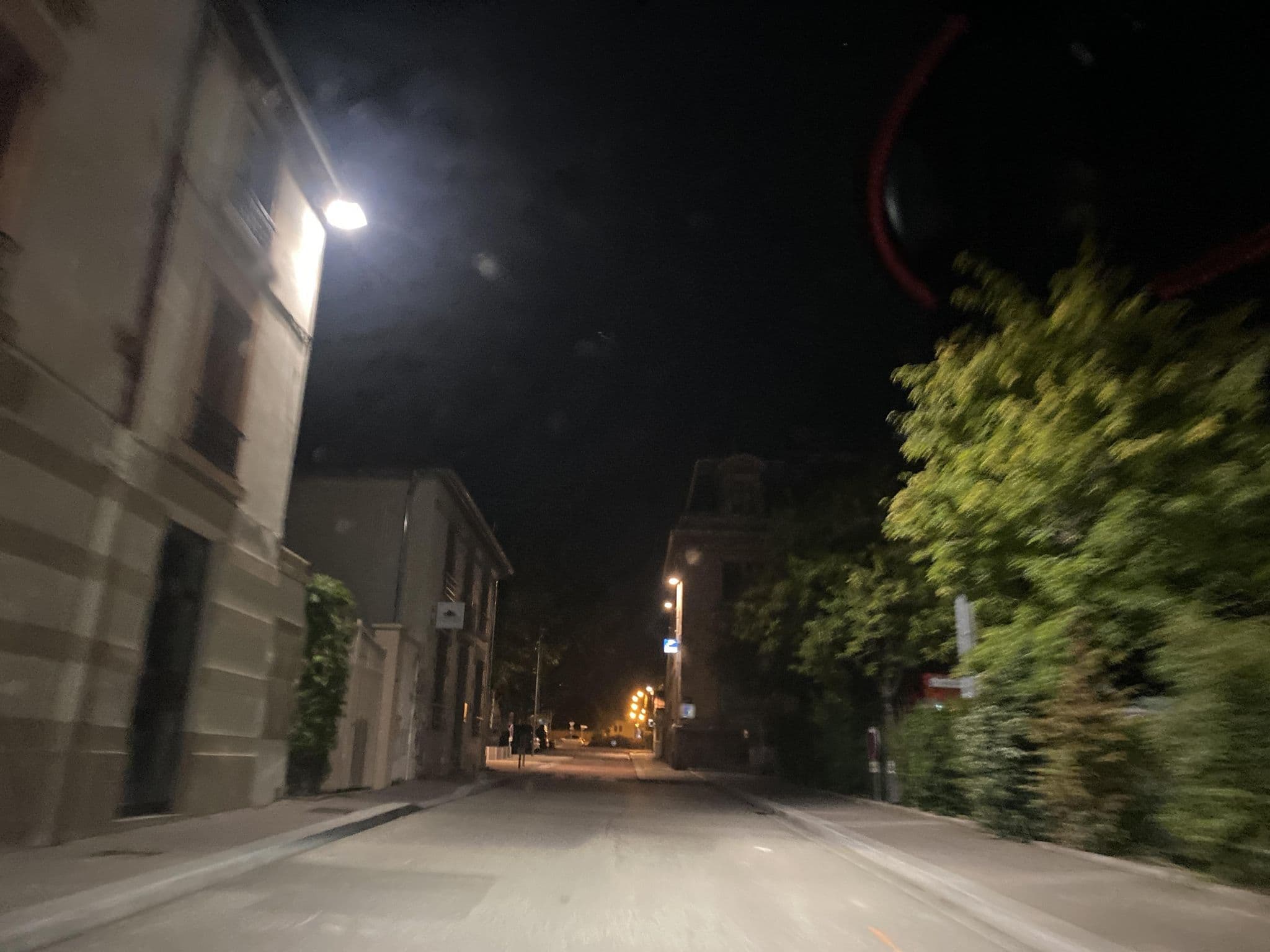 Street view near Hôtel restaurant de la Poste, Mornant — © fpm (CC BY-SA · Mapillary)