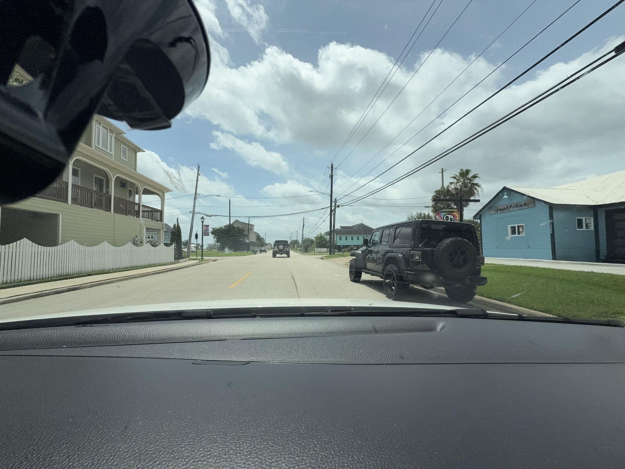 Street view near Old Parsonage Guest House, Clear Lake Shores — © whitecotton (CC BY-SA · Mapillary)