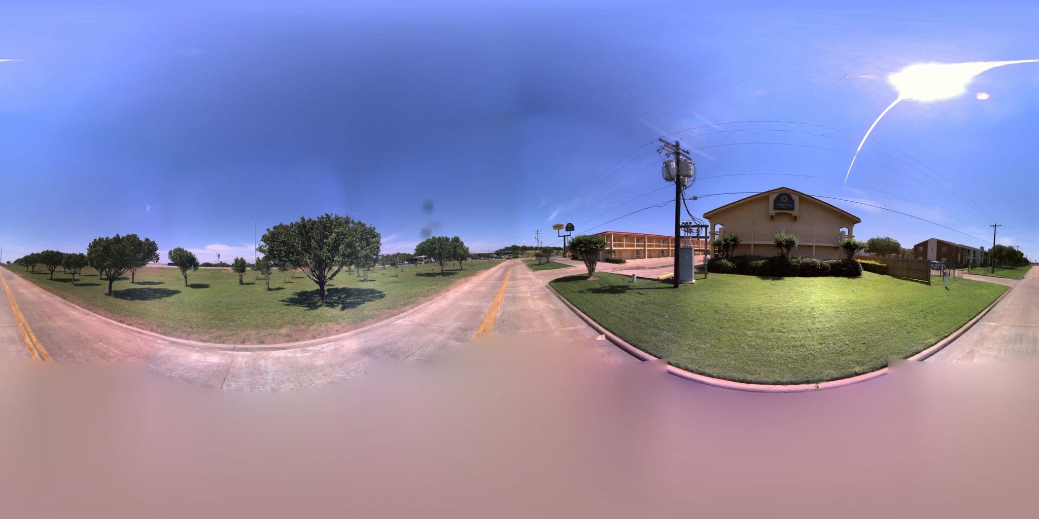 Street view near laquinta, La Marque — © microsoft (CC BY-SA · Mapillary)