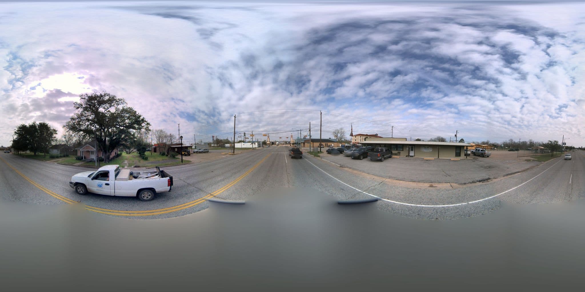 Street view near Bayport Motel, La Porte — © microsoft (CC BY-SA · Mapillary)