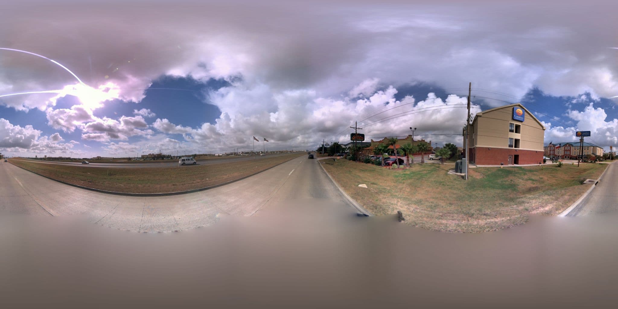 Street view near Comfort Inn & Suites, Nederland — © microsoft (CC BY-SA · Mapillary)