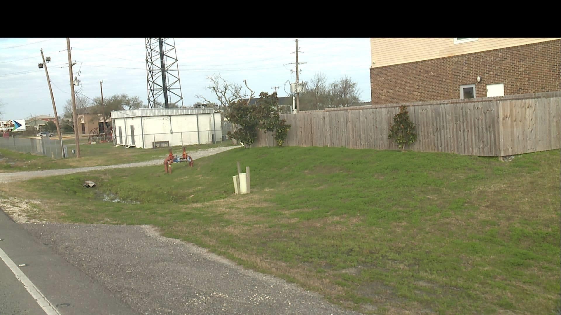 Street view near Choice Hotels, Hackberry — © WR2_2023 (CC BY-SA · Mapillary)