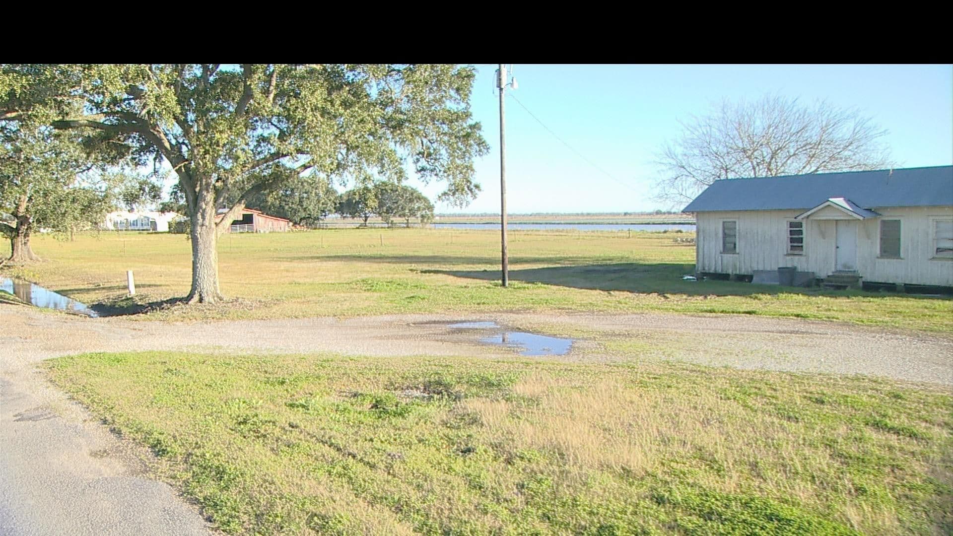 Street view near The Dirty Duck Lodge, Kaplan — © Loc_WR (CC BY-SA · Mapillary)