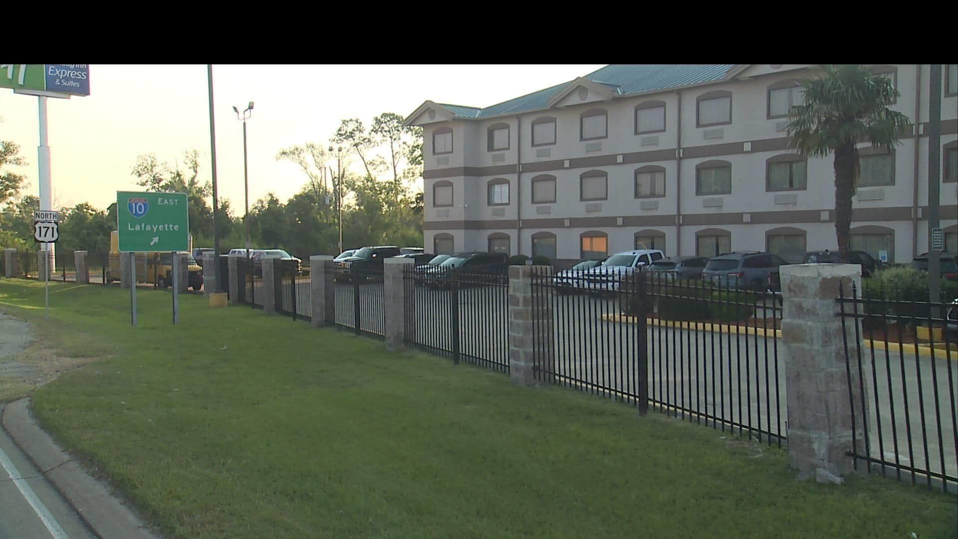 Street view near Holiday Inn Express & Suites, Lake Charles — © WR2_2023 (CC BY-SA · Mapillary)