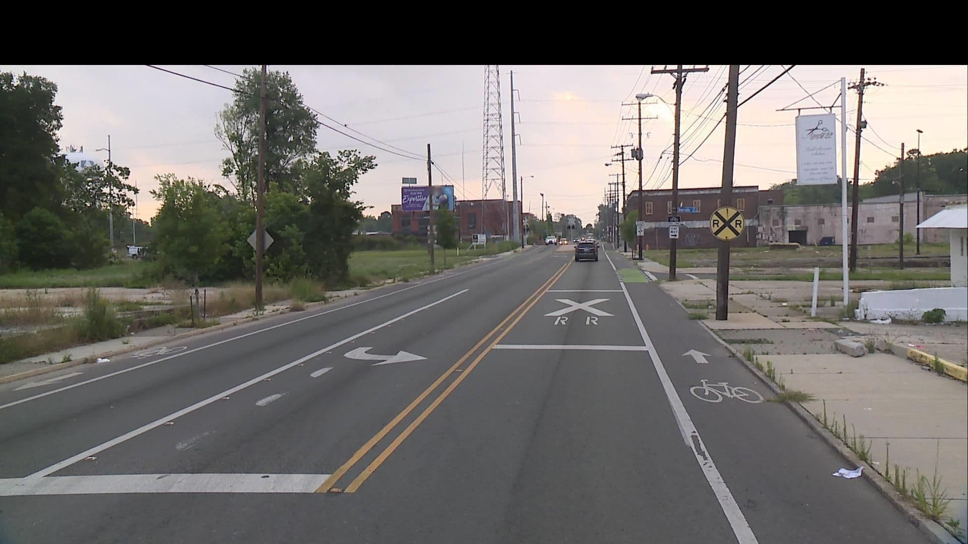 Street view near Hotel Lincoln, Baton Rouge — © WR2_2023 (CC BY-SA · Mapillary)