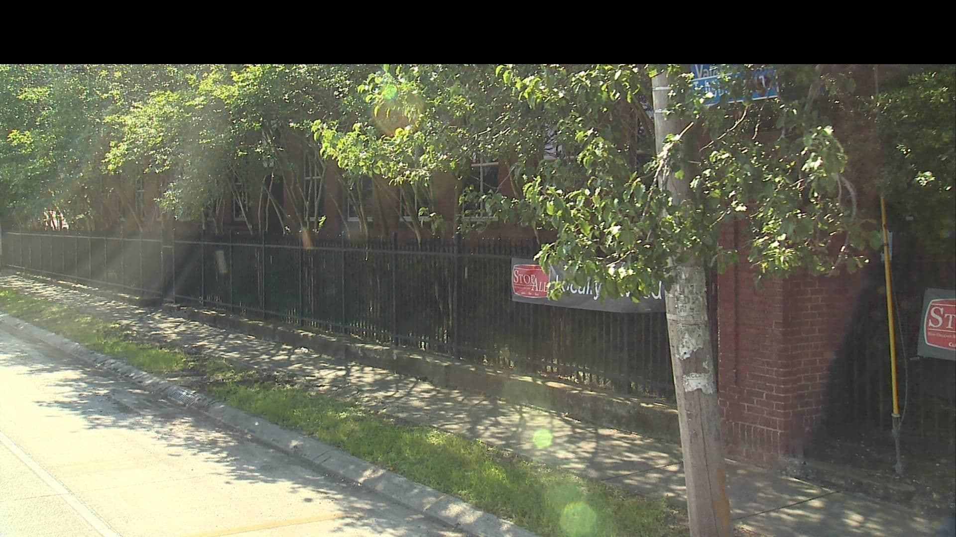 Street view near Casa Dulce, Marrero — © WR2_2023 (CC BY-SA · Mapillary)