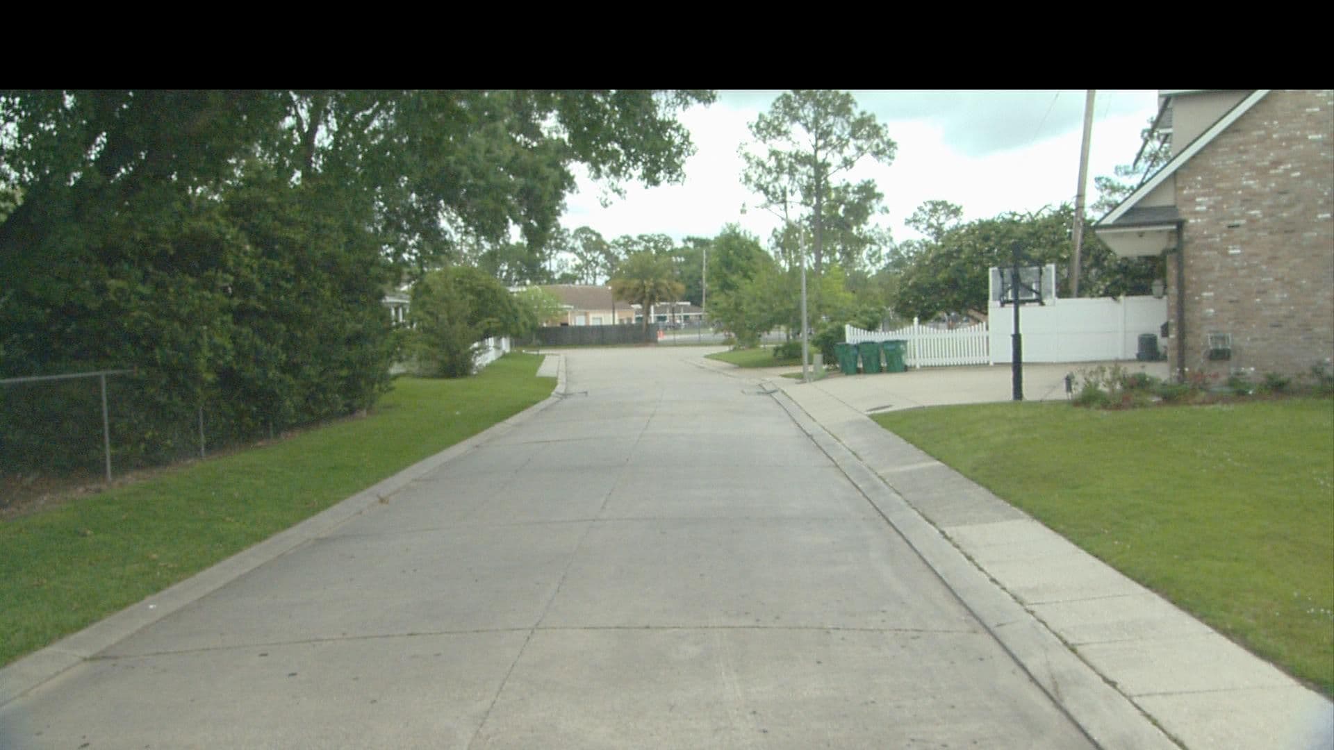 Street view near Wat Hing Matt Sleep and Talk On The Flor, Harahan — © FF_Loc1 (CC BY-SA · Mapillary)