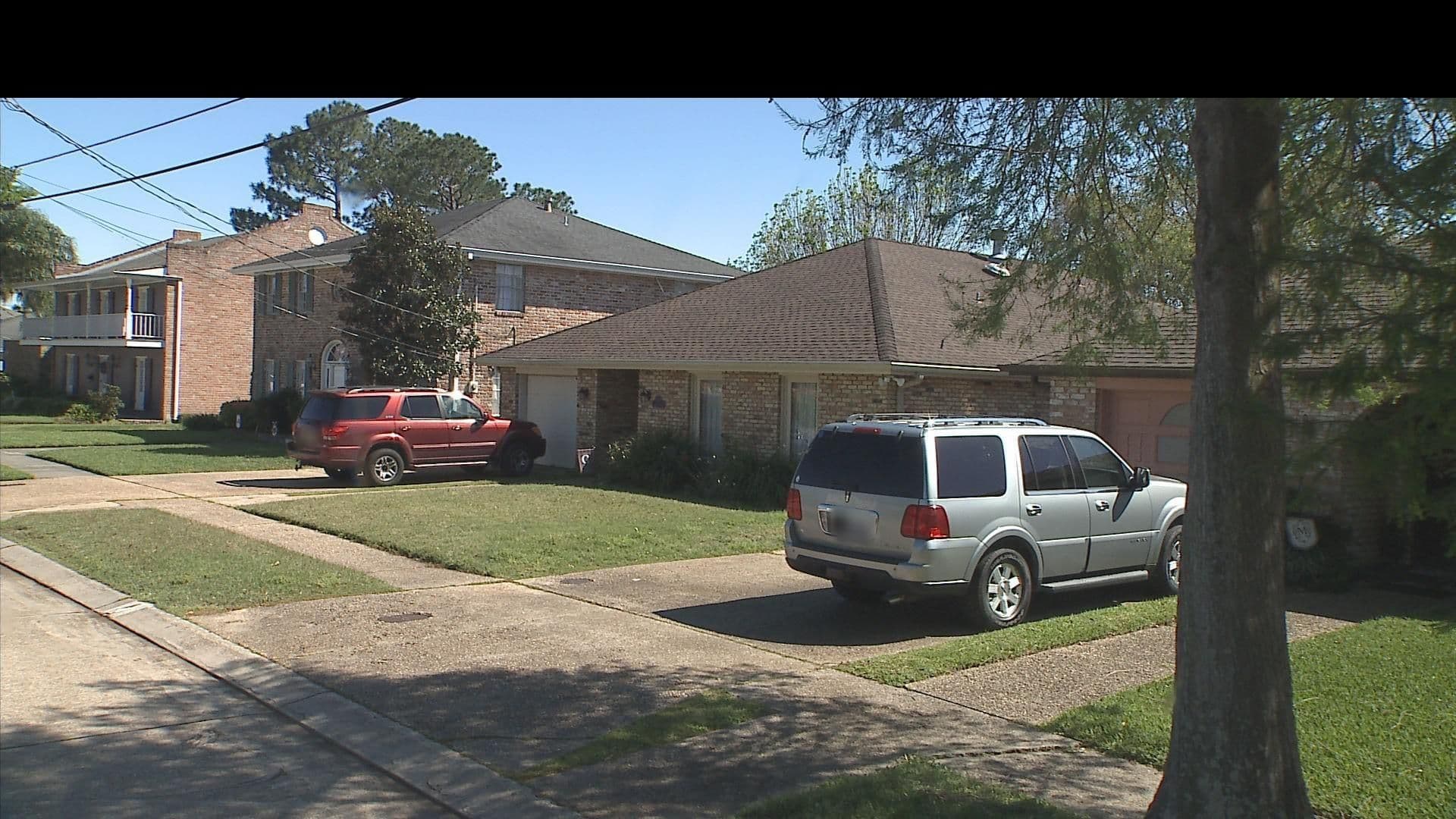 Street view near Skypin With Juan And Kehoe And Sophie, Kenner — © Loc_WR (CC BY-SA · Mapillary)