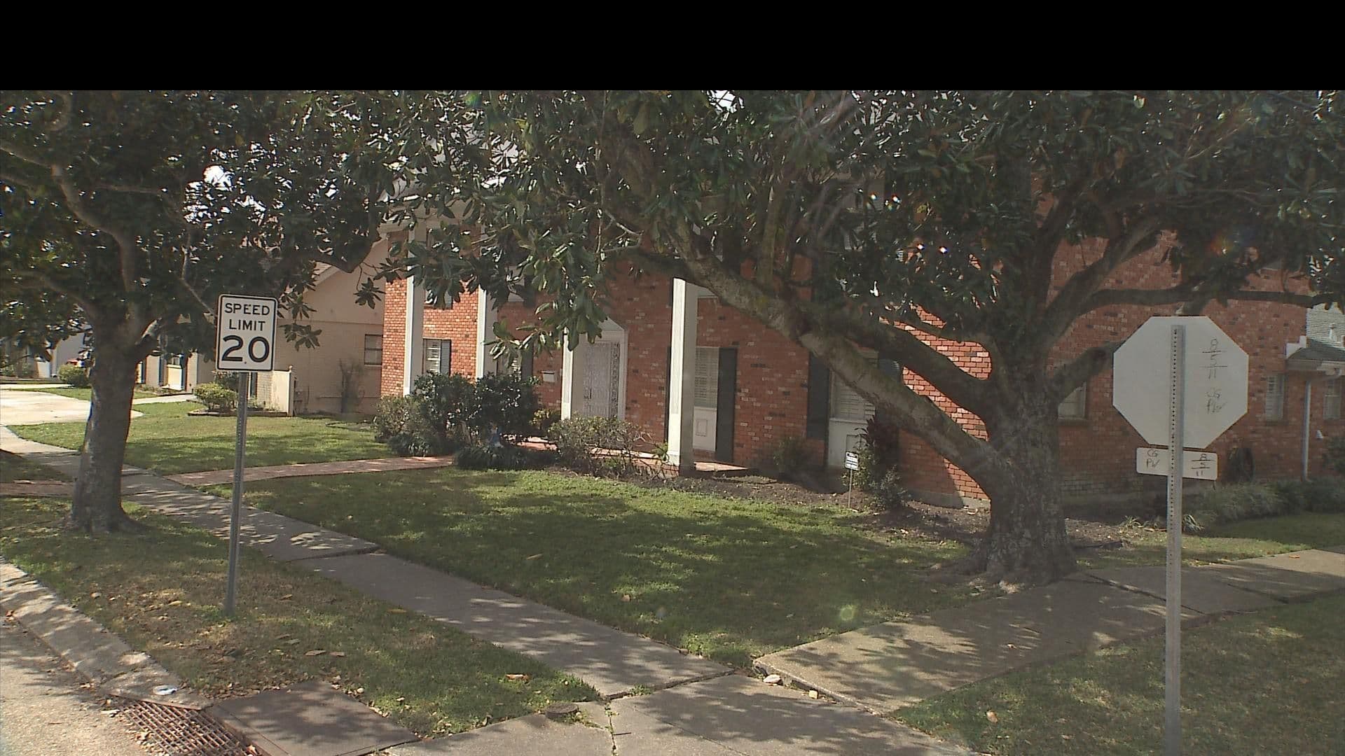 Street view near Dahlnan Bed And Breakfast, Metairie — © FF_Loc1 (CC BY-SA · Mapillary)
