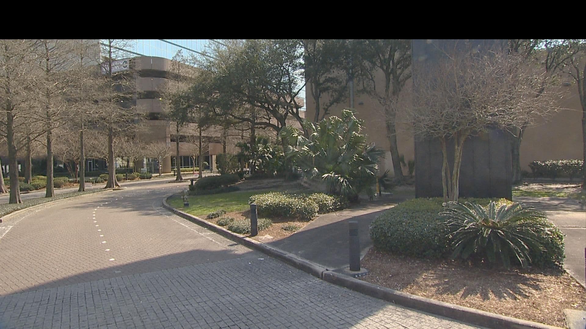 Street view near Sheraton Front Desk, Metairie — © FF_local (CC BY-SA · Mapillary)
