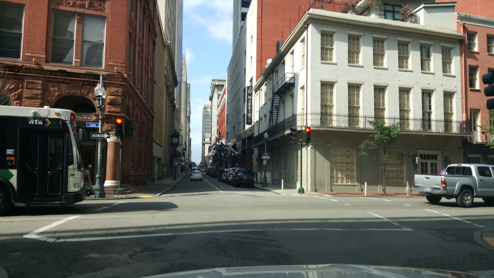 Street view near room 4610, New Orleans — © brenaone (CC BY-SA · Mapillary)