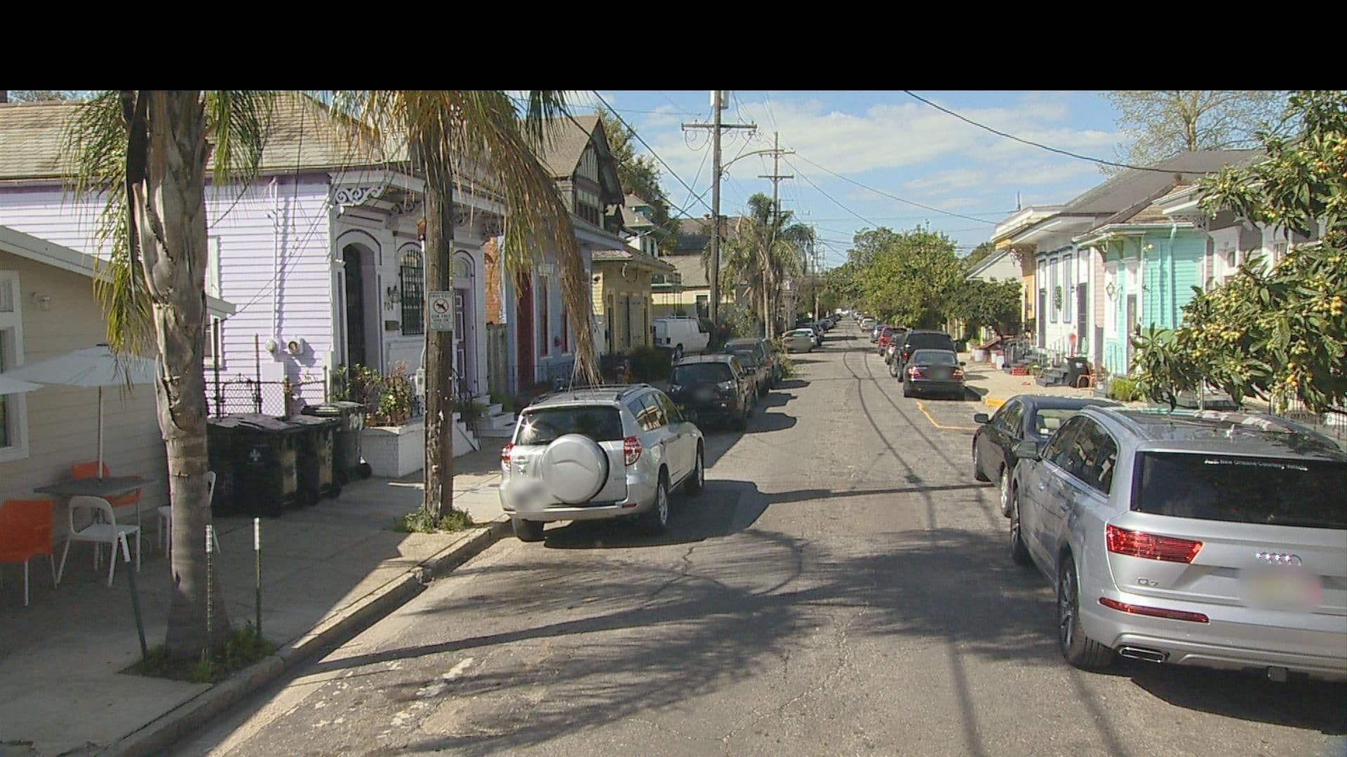 Street view near Arts Bed and Breakfast, New Orleans — © FF_Loc1 (CC BY-SA · Mapillary)