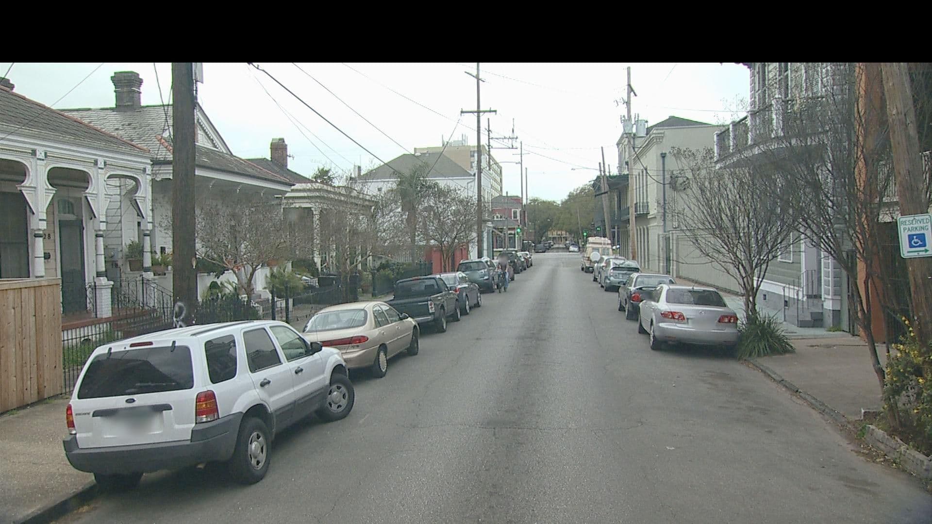 Street view near Douglass Inn, New Orleans — © FF_Loc1 (CC BY-SA · Mapillary)