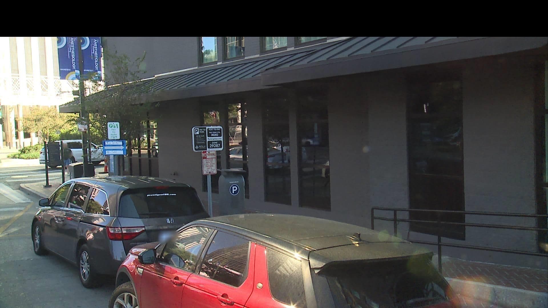 Street view near Staybridge Suites Pool, New Orleans — © jcarr (CC BY-SA · Mapillary)