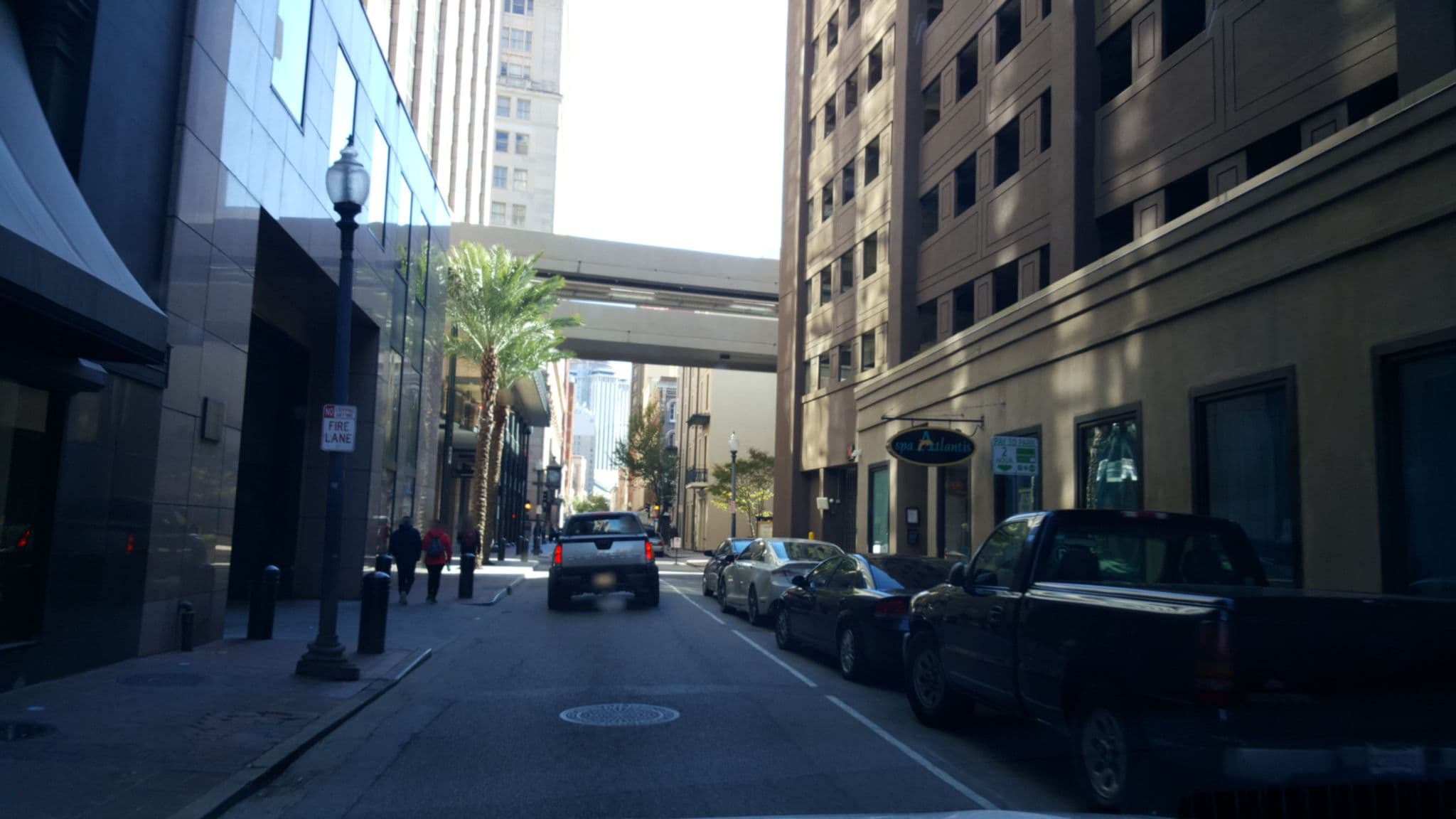 Street view near Hampton Inn & Suites, New Orleans — © brenaone (CC BY-SA · Mapillary)