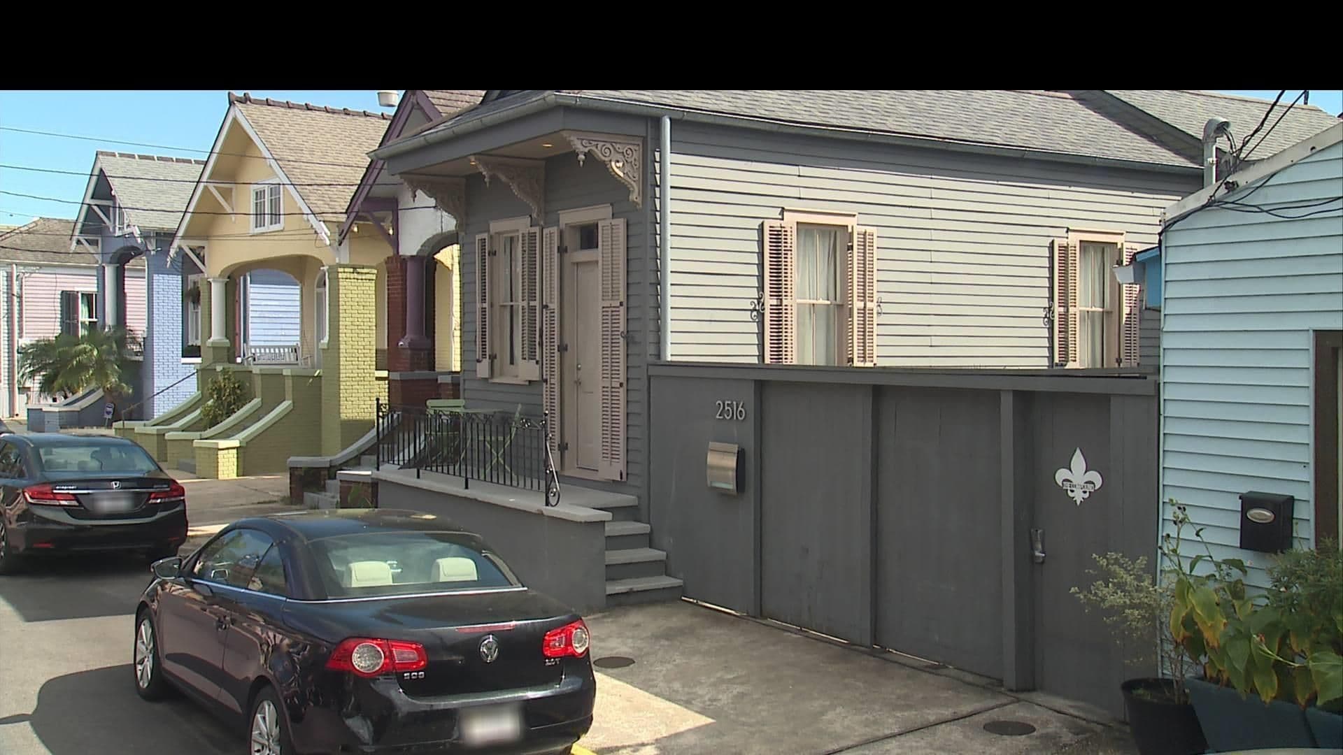 Street view near Lion's Inn, New Orleans — © jcarr (CC BY-SA · Mapillary)