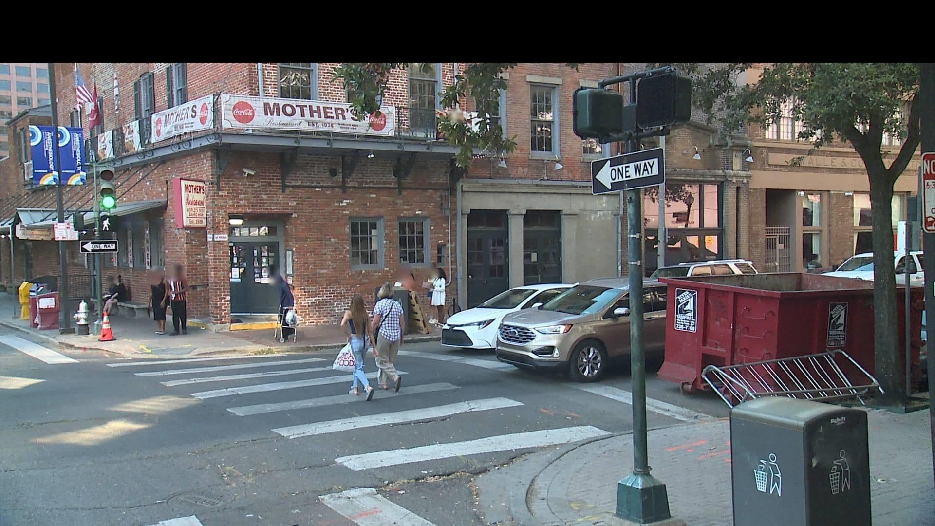 Street view near Whiskey Blue, New Orleans — © 2023WR (CC BY-SA · Mapillary)