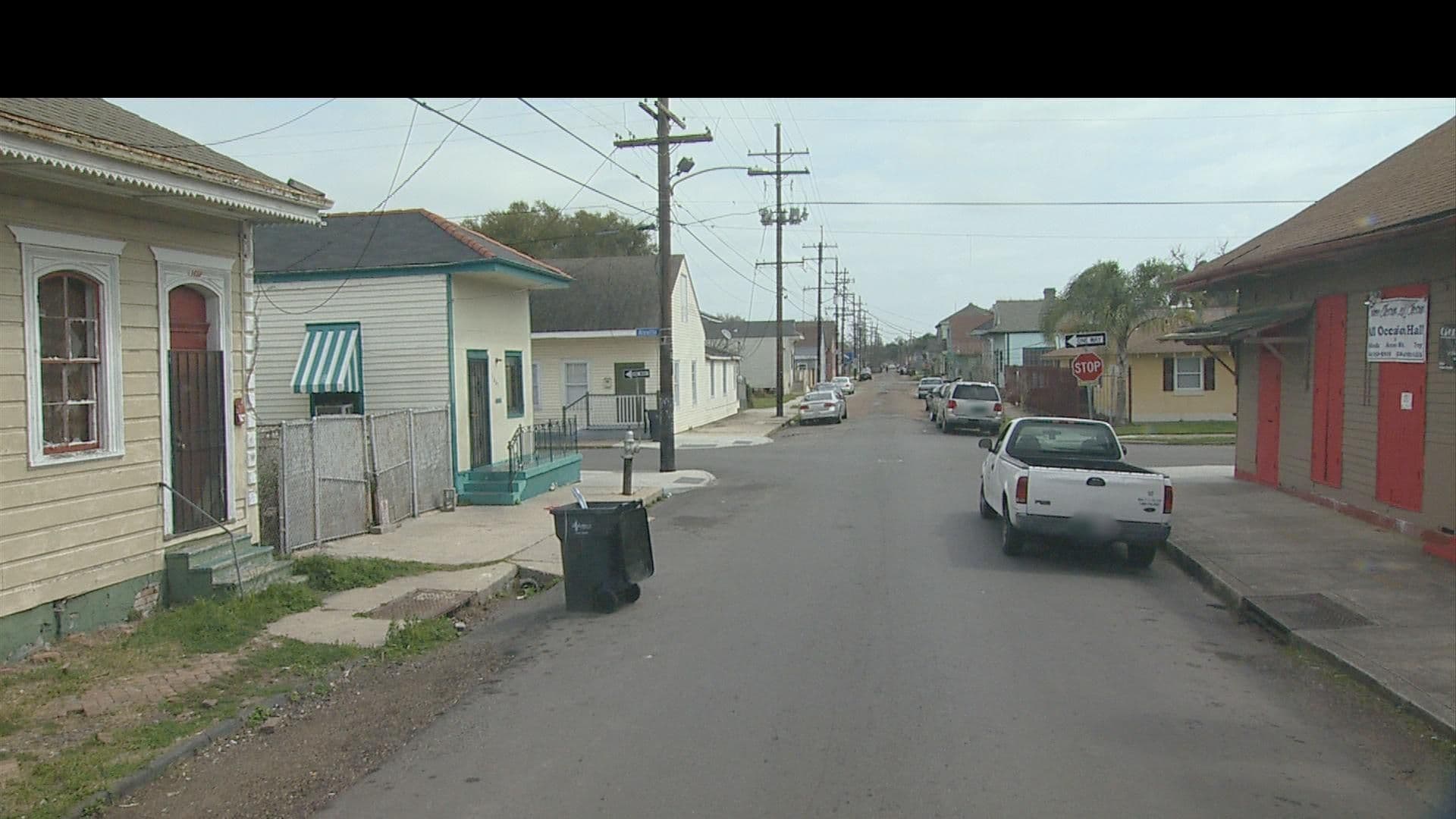 Street view near Mardigras House, New Orleans — © FF_local (CC BY-SA · Mapillary)