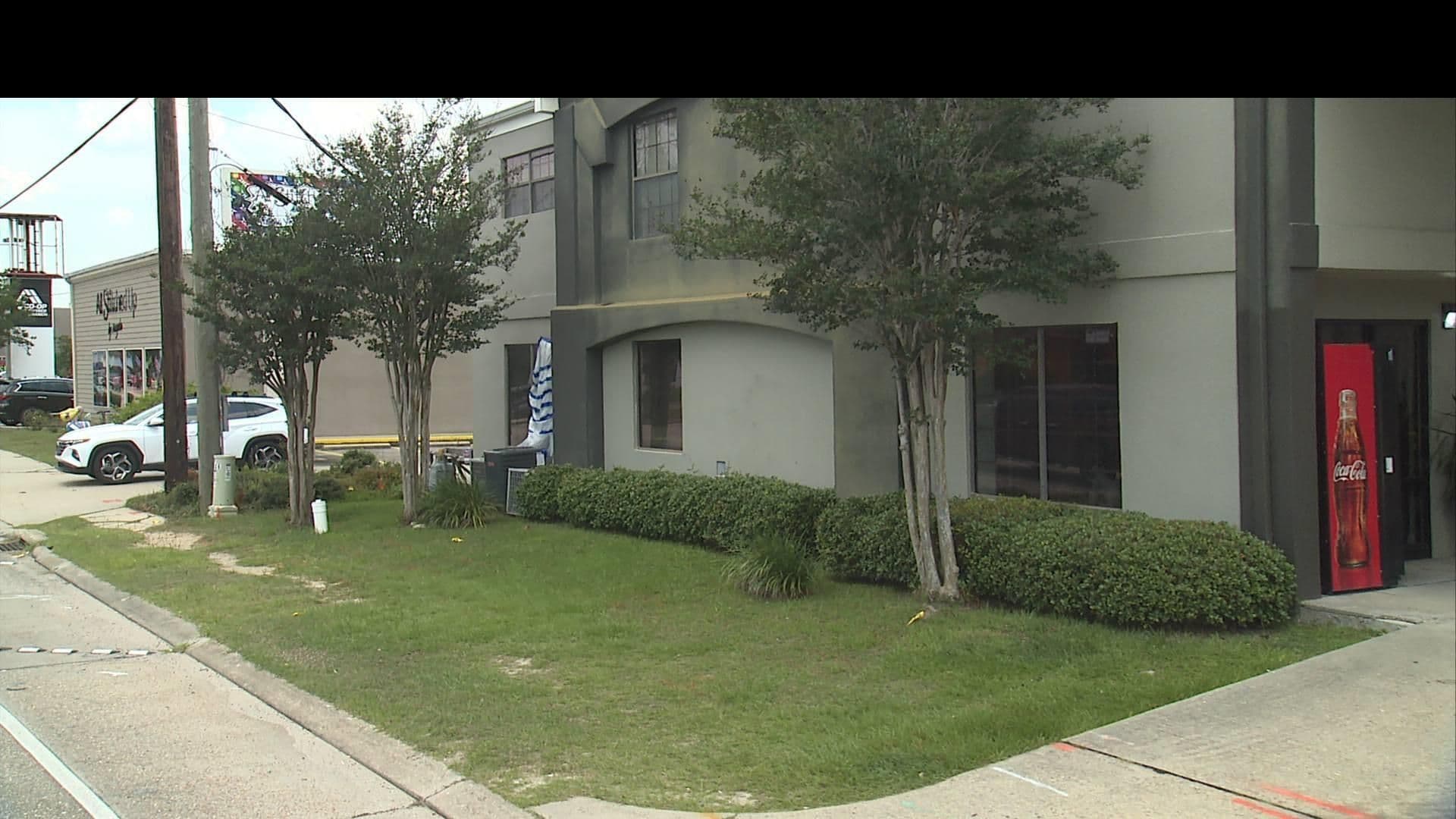Street view near Hotel, Slidell — © WR2_2023 (CC BY-SA · Mapillary)
