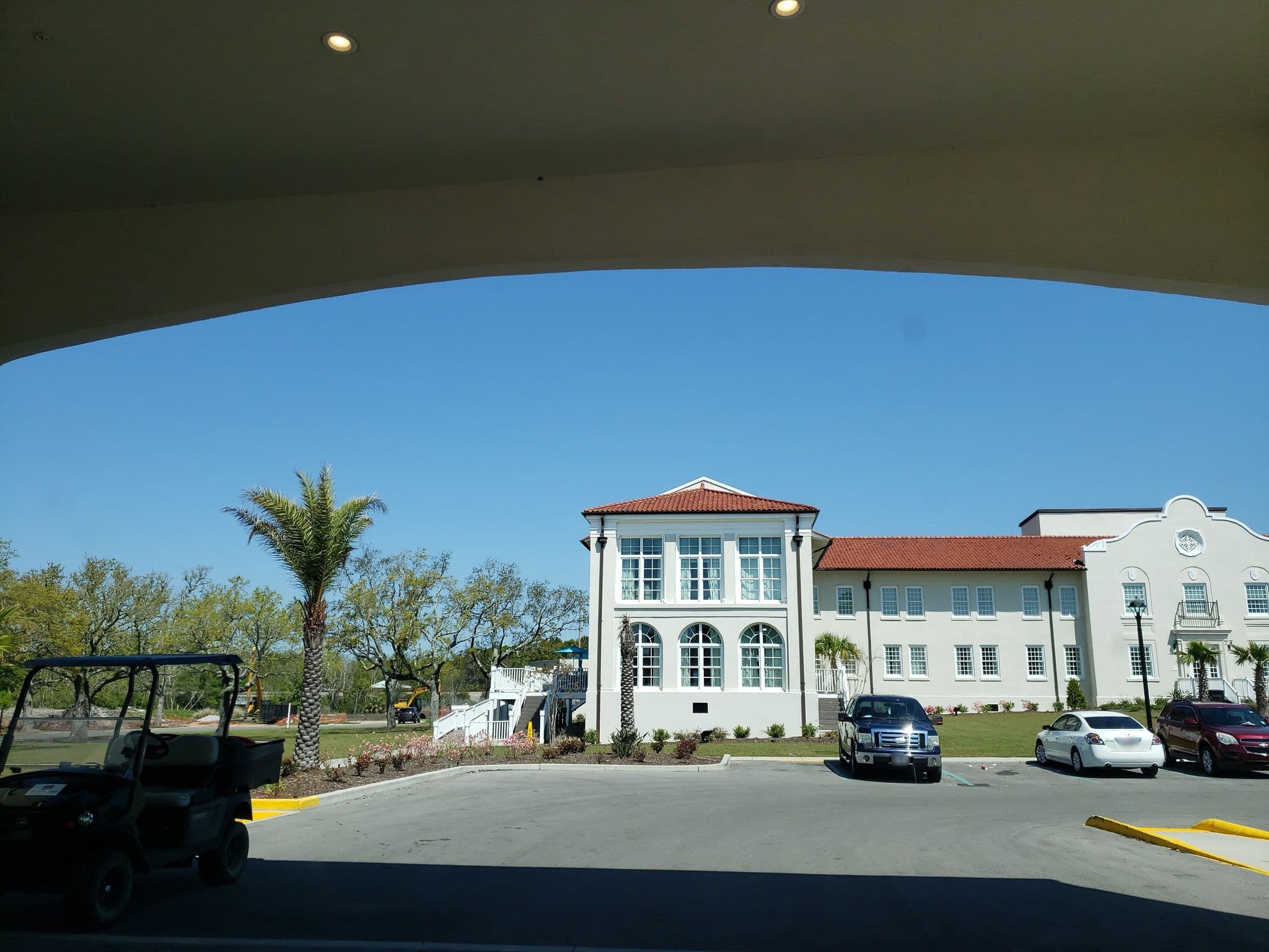 Street view near Holiday Inn Resort Gulfport - Beachfront, Gulfport — © jackdripper (CC BY-SA · Mapillary)