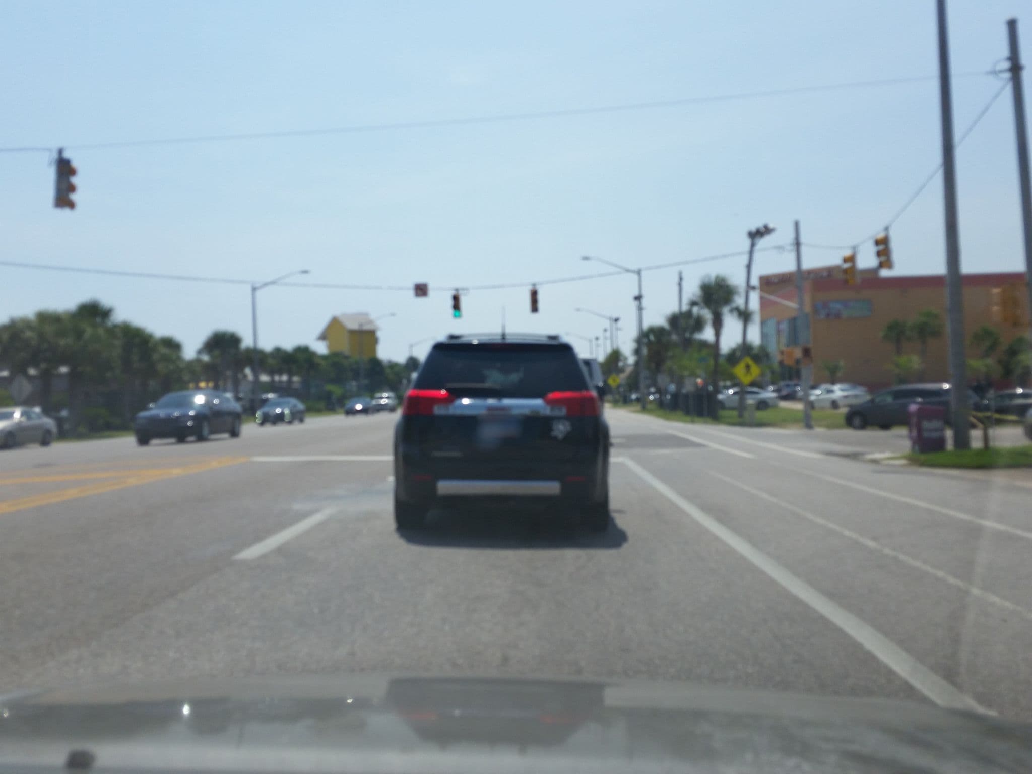 Street view near Gulf State Park Resort Hotel, Gulf Shores — © caboosey (CC BY-SA · Mapillary)