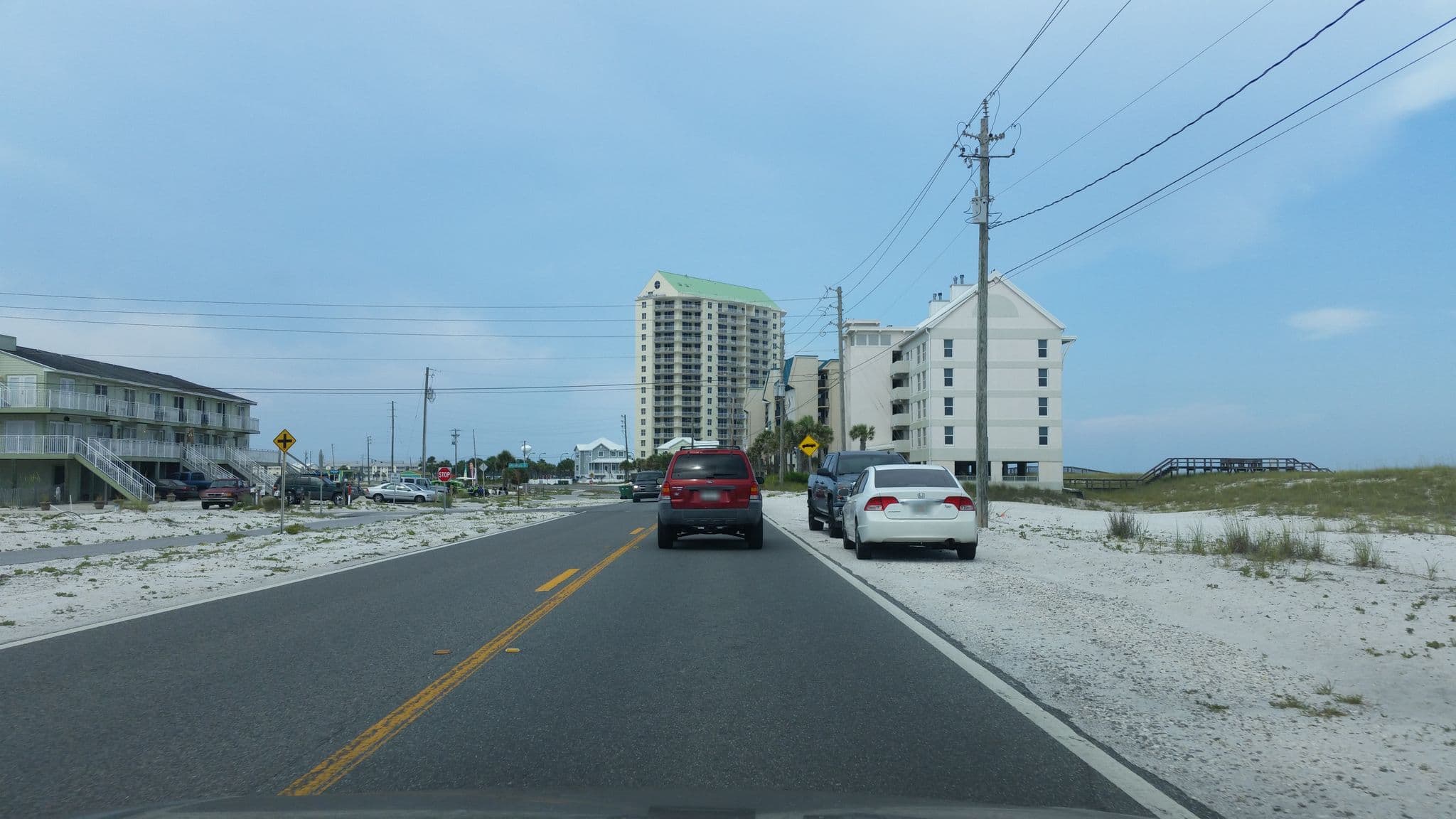 Street view near Making Memories, Navarre — © caboosey (CC BY-SA · Mapillary)