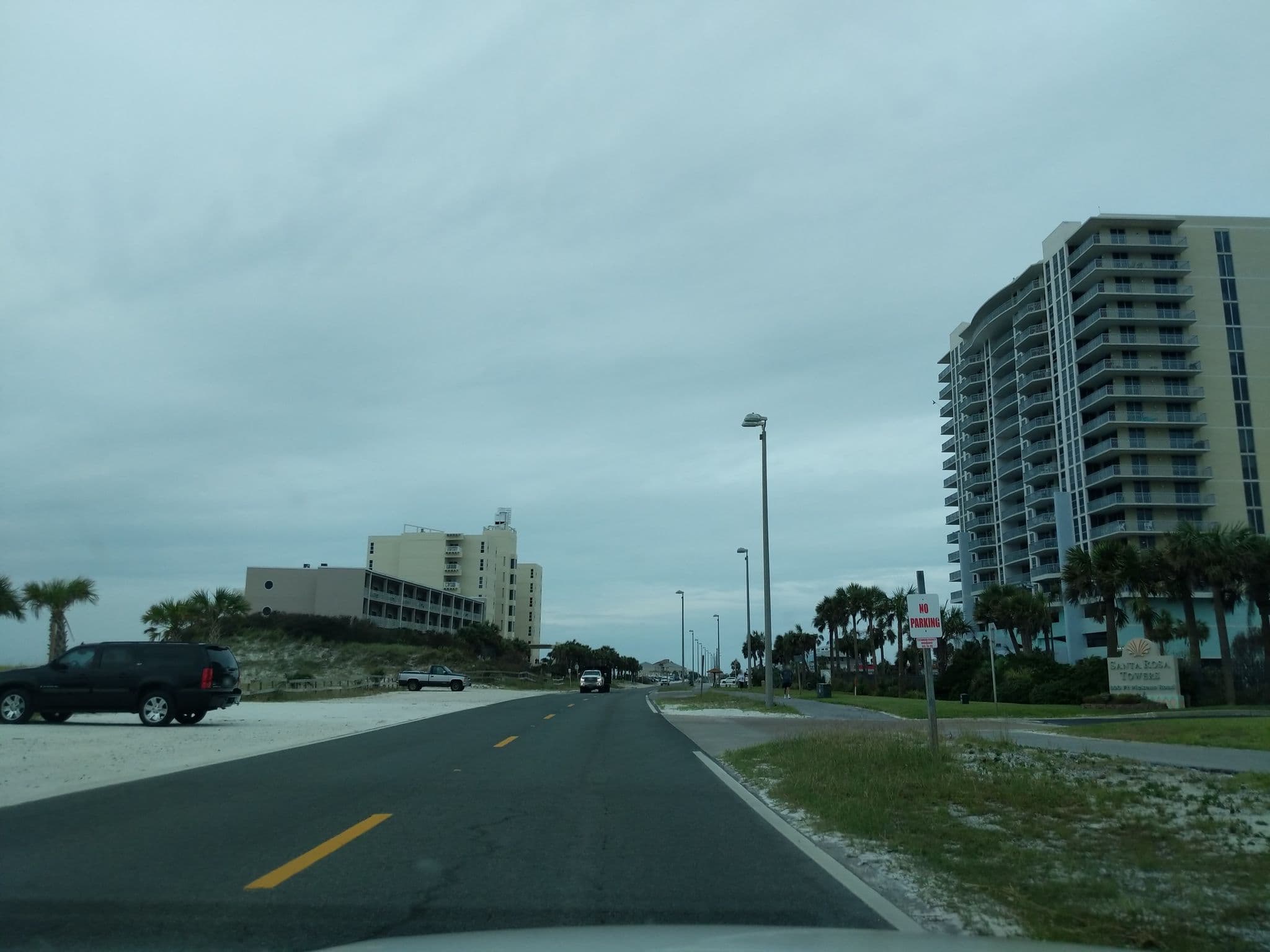 Street view near Santa Rosa Towers, Gulf Breeze — © atze02 (CC BY-SA · Mapillary)