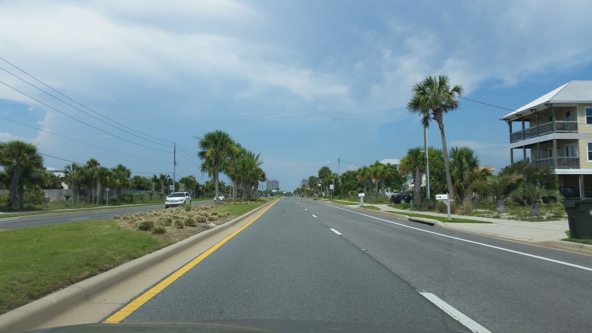 Street view near Blue Mermaid Beach House, Oriole Beach — © caboosey (CC BY-SA · Mapillary)