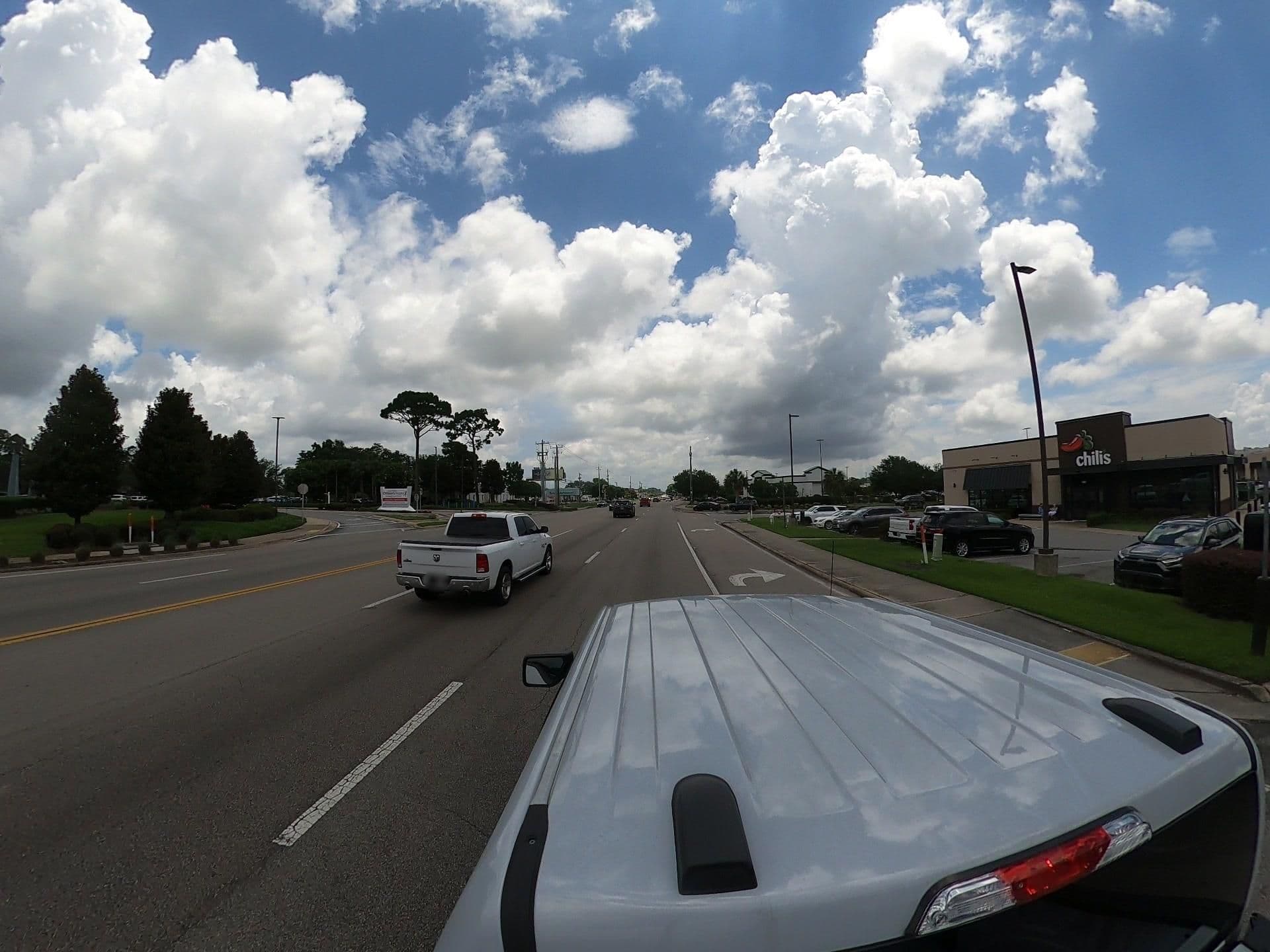 Street view near Village Inn, Brent — © bchamberlain (CC BY-SA · Mapillary)