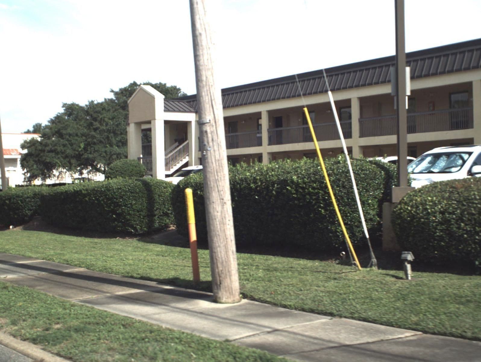 Street view near Hampton Inn by Hilton, Mary Esther — © fdot_vl (CC BY-SA · Mapillary)
