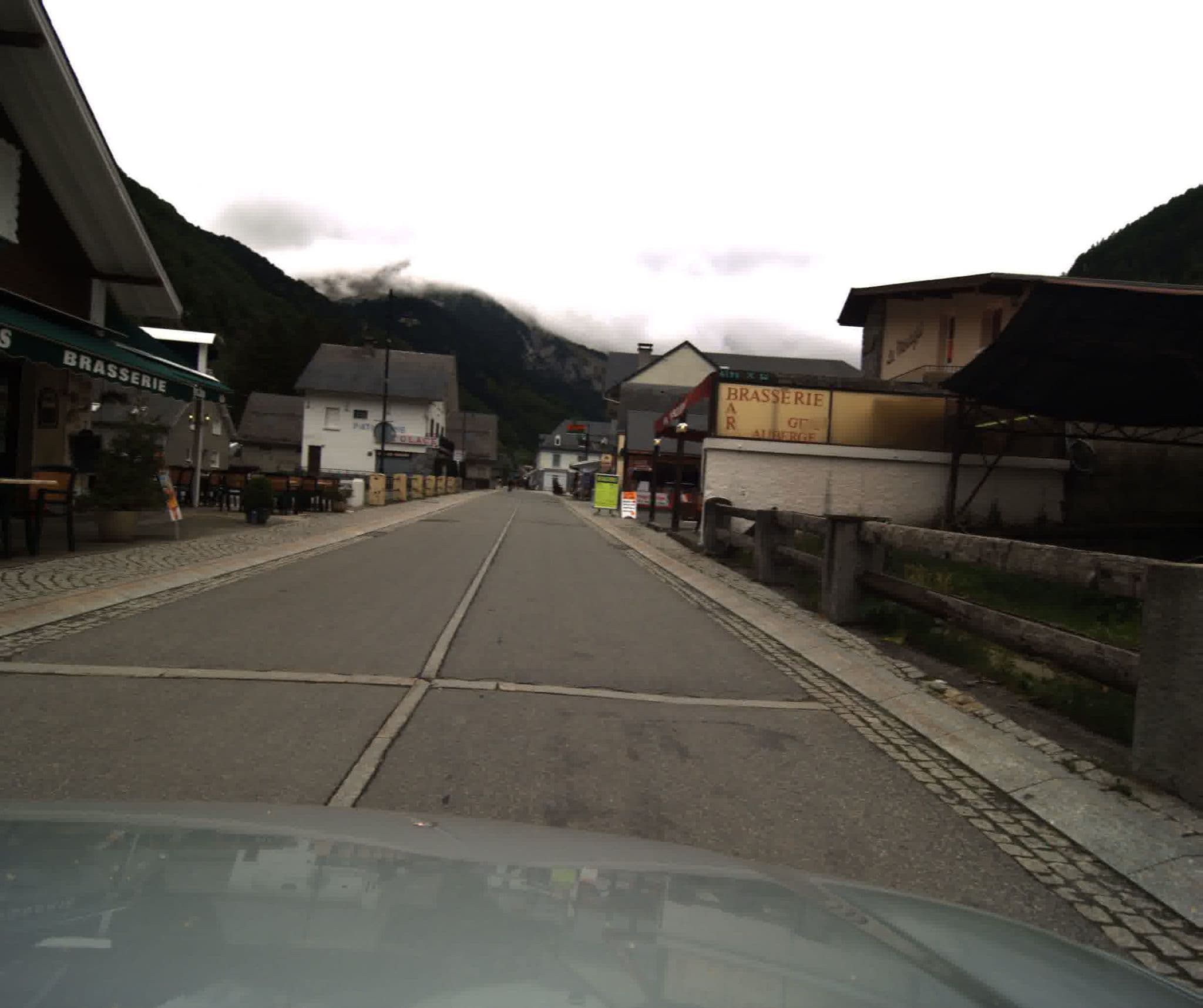 Street view near Oxigene, Luz-Saint-Sauveur — © sogefi (CC BY-SA · Mapillary)