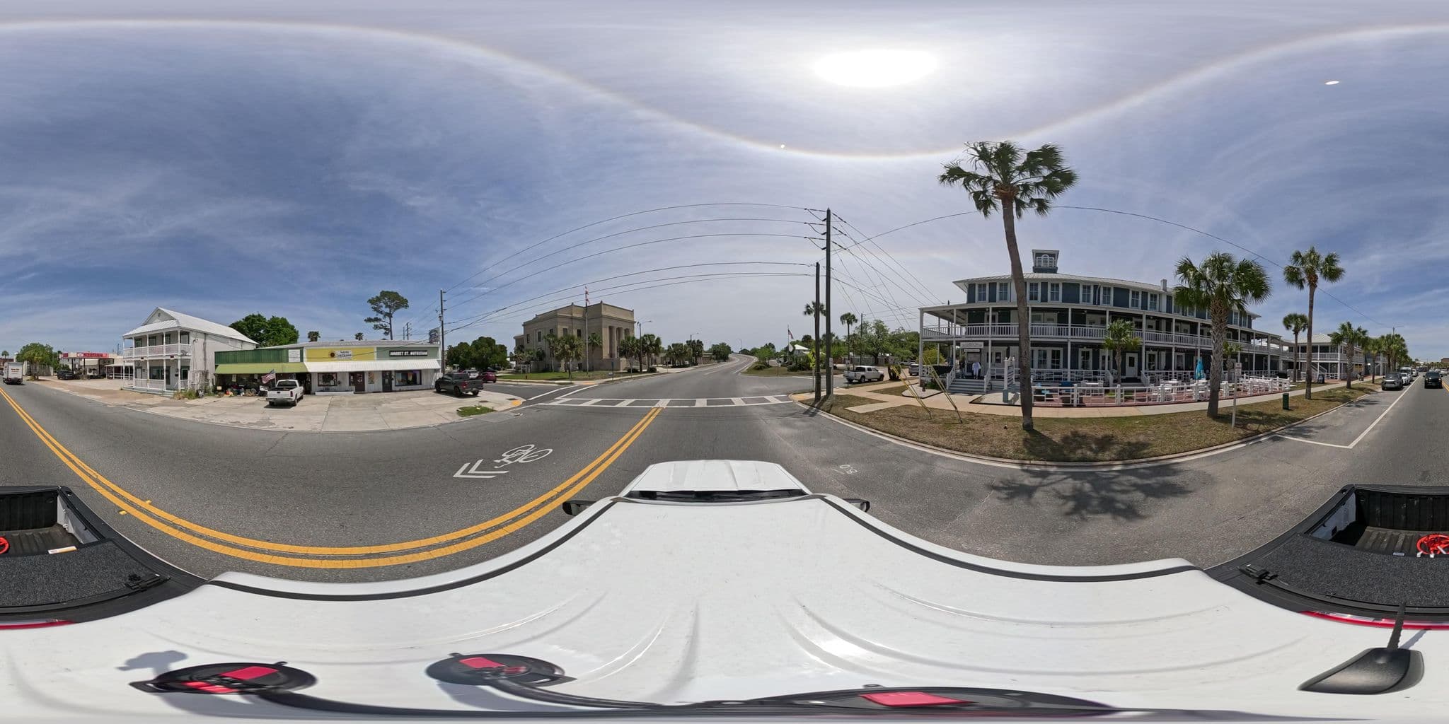 Street view near Gibson Inn Apalachicola, Apalachicola — © ochunter (CC BY-SA · Mapillary)