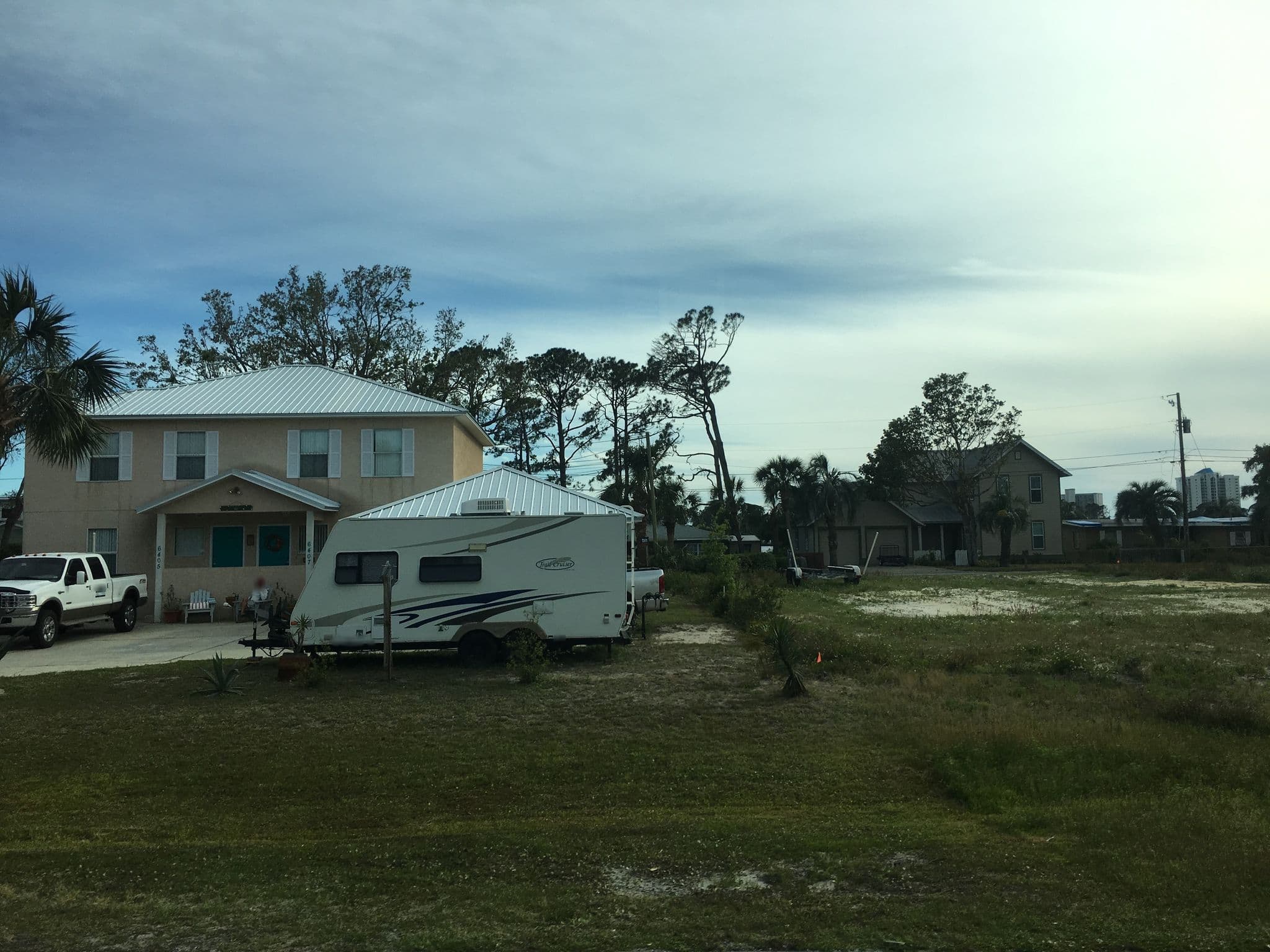 Street view near Gabby Dolphins, Lower Grand Lagoon — © xswzaq (CC BY-SA · Mapillary)