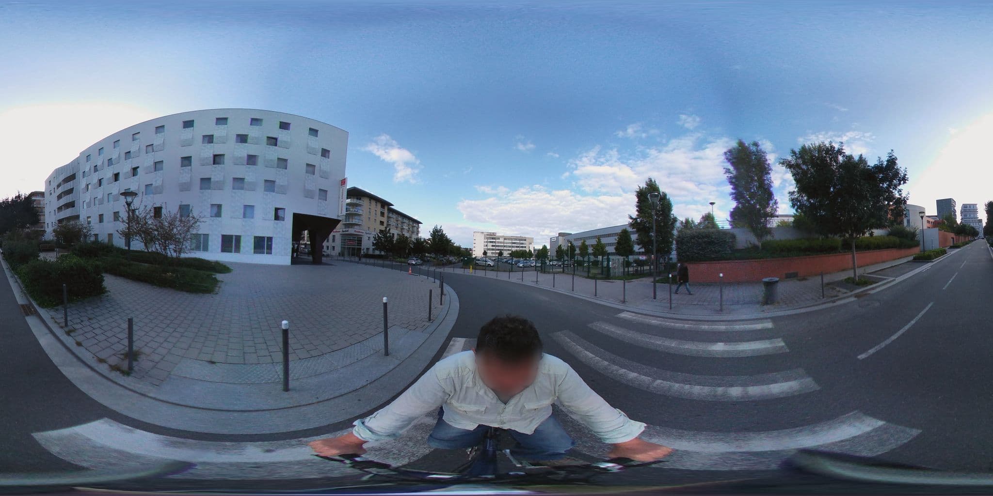 Street view near séjour et affaires, Massy — © geovelo (CC BY-SA · Mapillary)