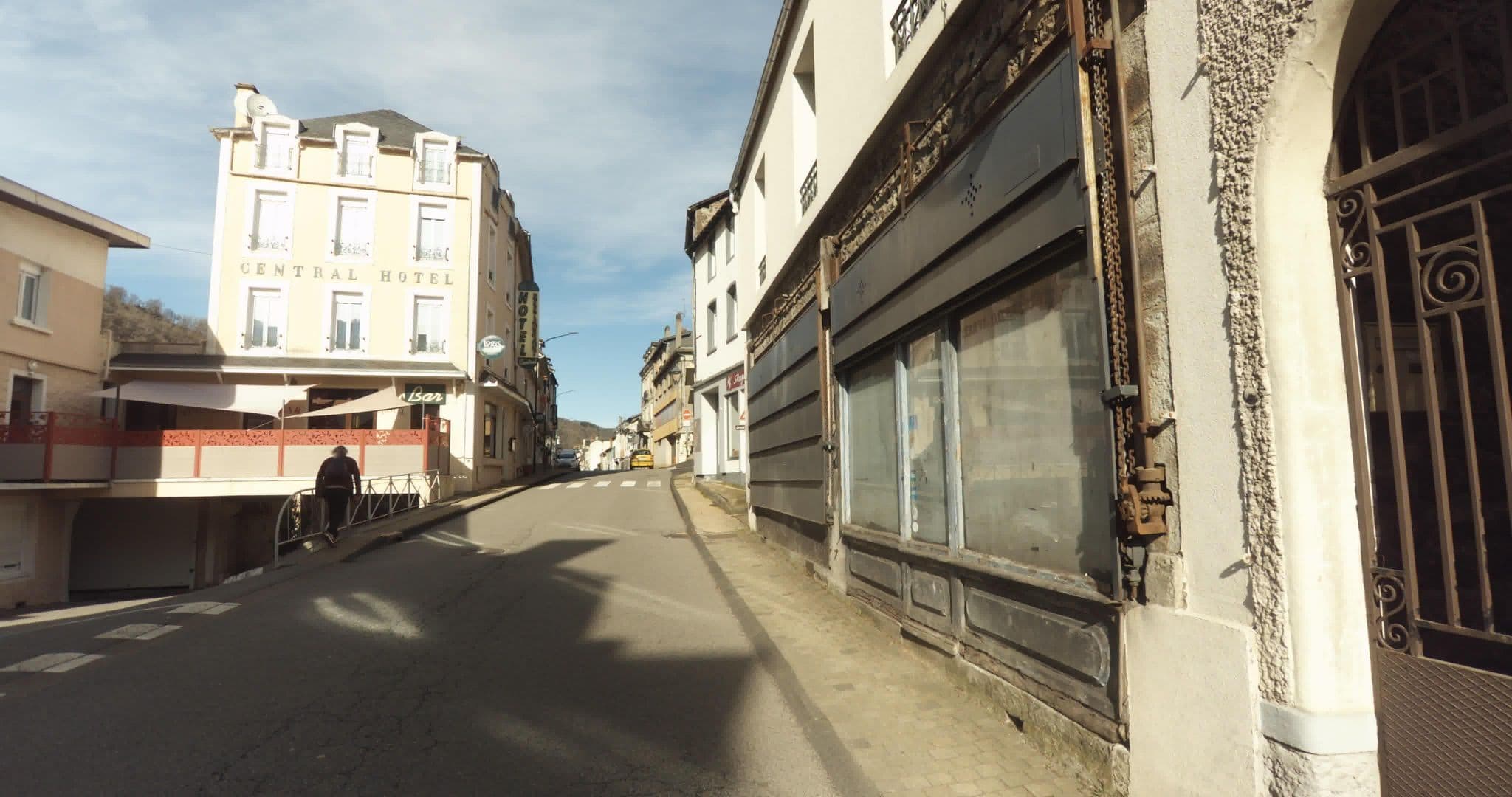 Street view near Central Hôtel, Bort-les-Orgues — © sogefi (CC BY-SA · Mapillary)