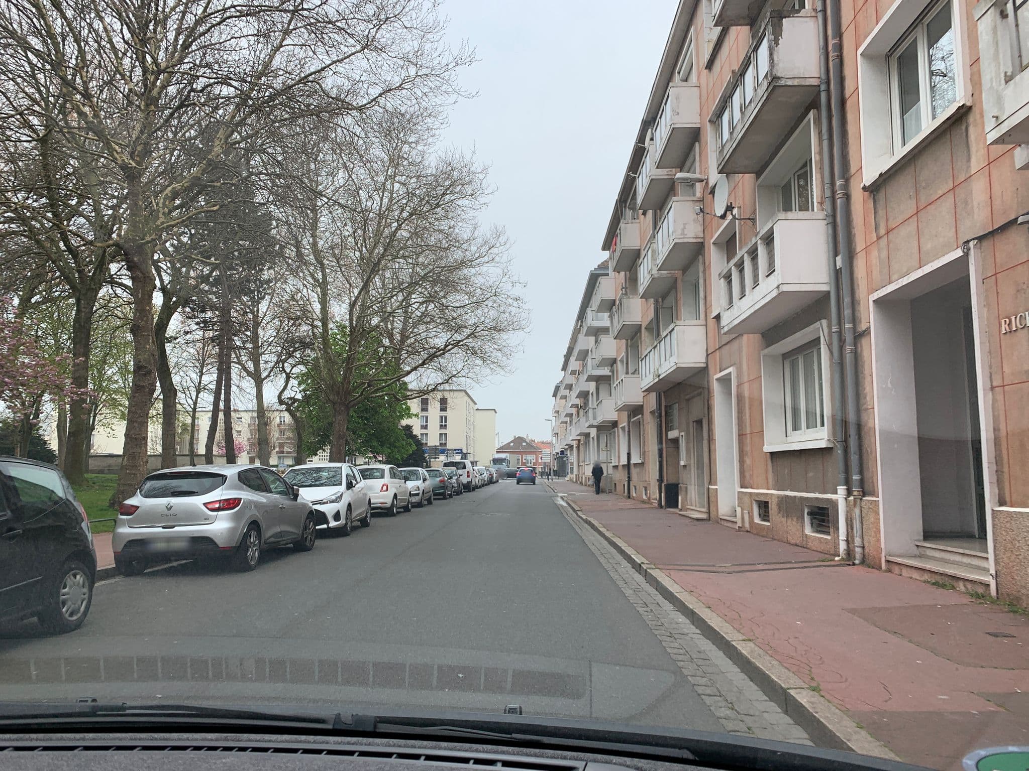 Street view near Hôtel Particulier Richelieu, Calais — © noel (CC BY-SA · Mapillary)