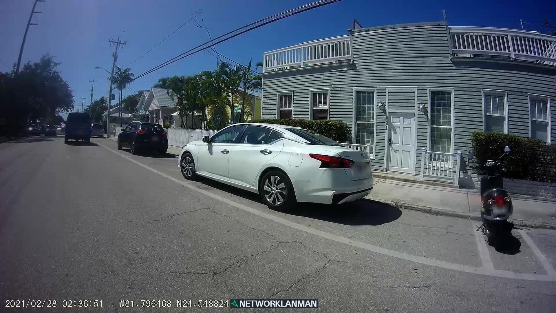 Street view near Pearl's Key West, Key West — © networklanman (CC BY-SA · Mapillary)