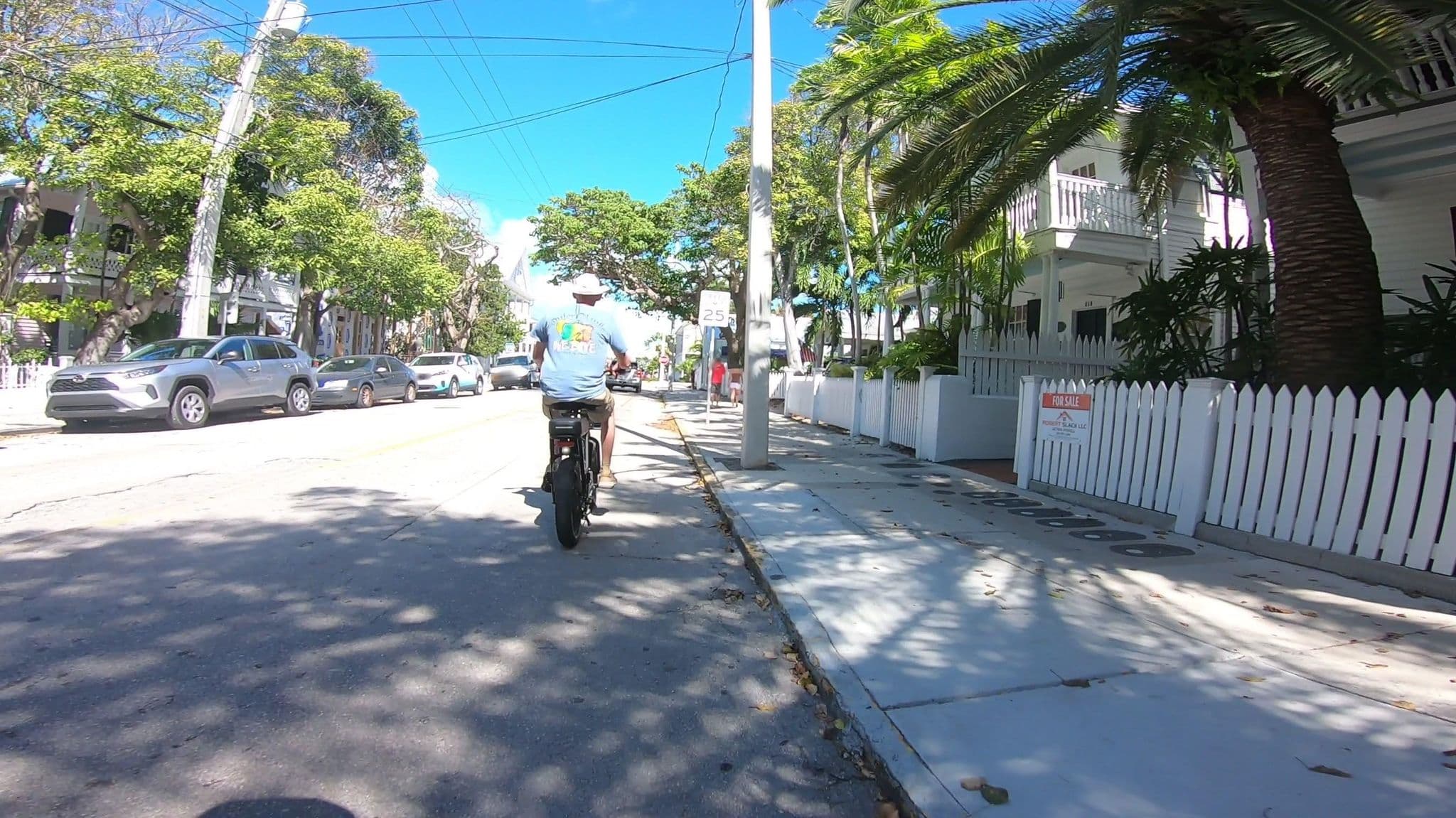 Street view near 621 Caroline St, Key West — © networklanman (CC BY-SA · Mapillary)
