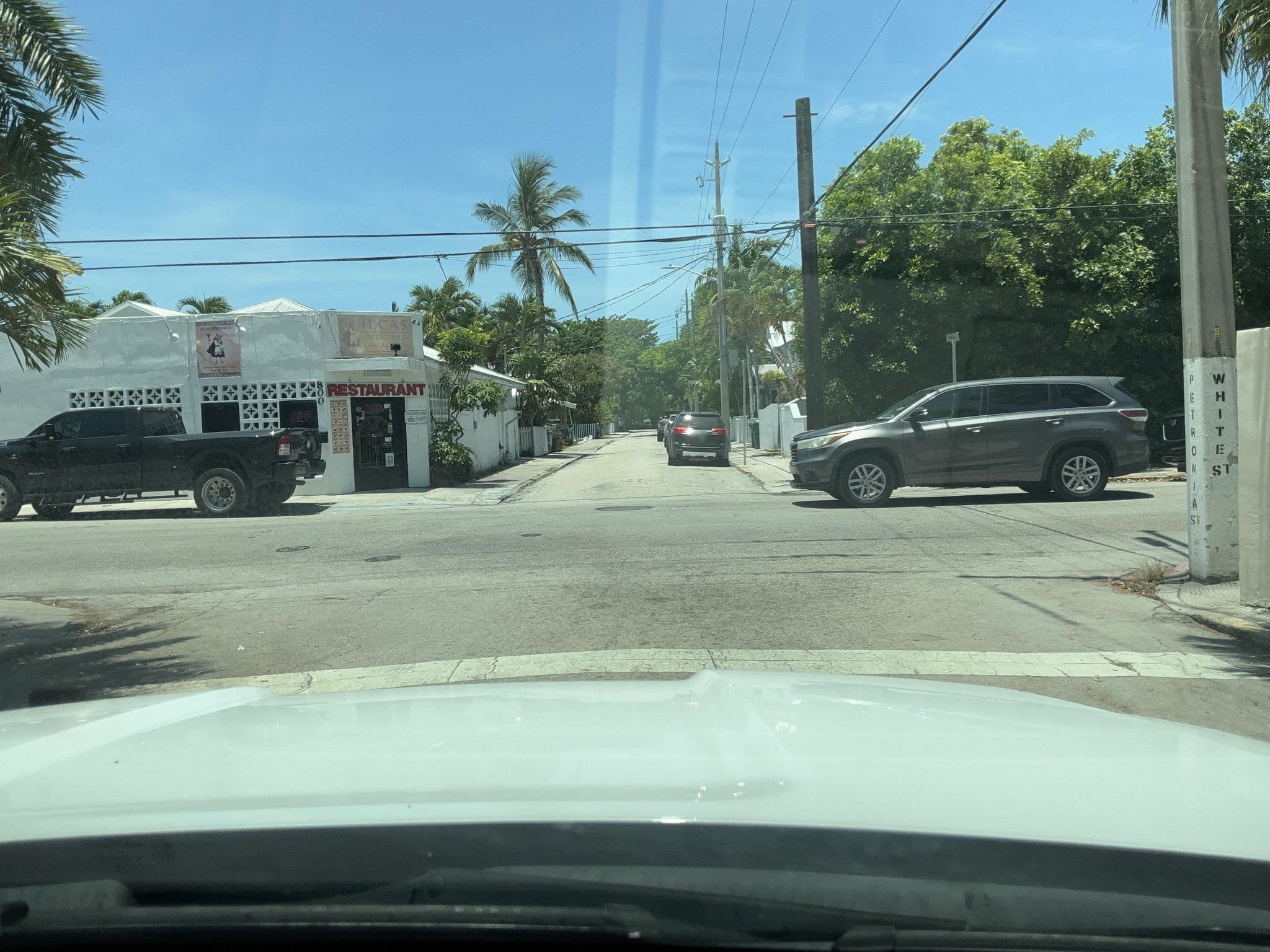 Street view near Author's guesthouse - poets suite, Key West — © cmeyersfkaa (CC BY-SA · Mapillary)