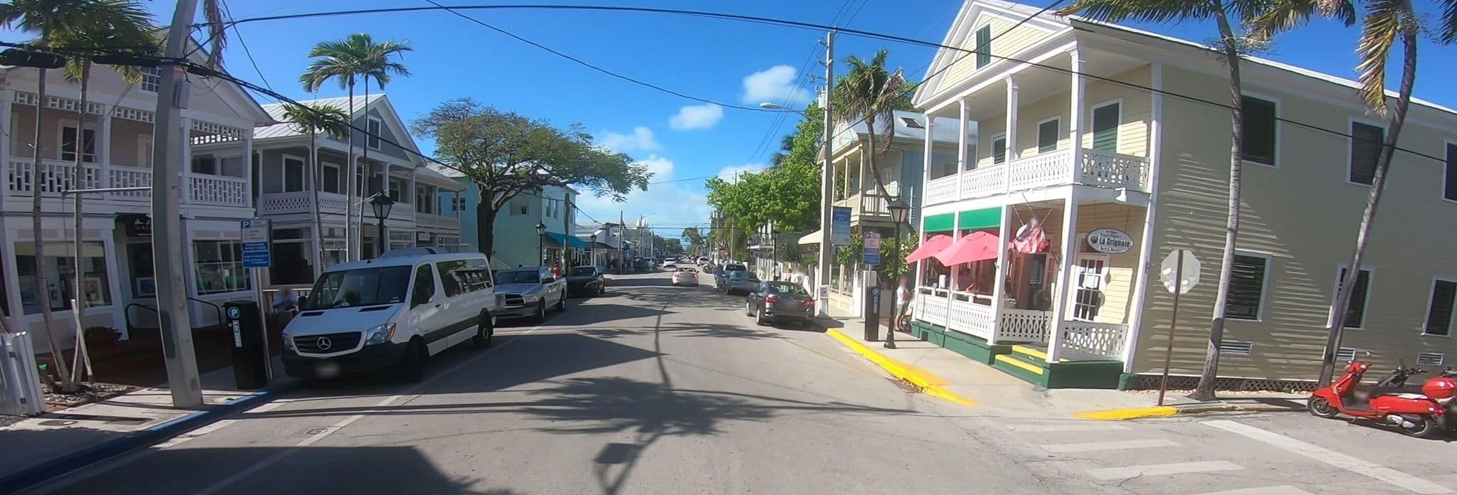 Street view near Pete's cottages, Key West — © networklanman (CC BY-SA · Mapillary)
