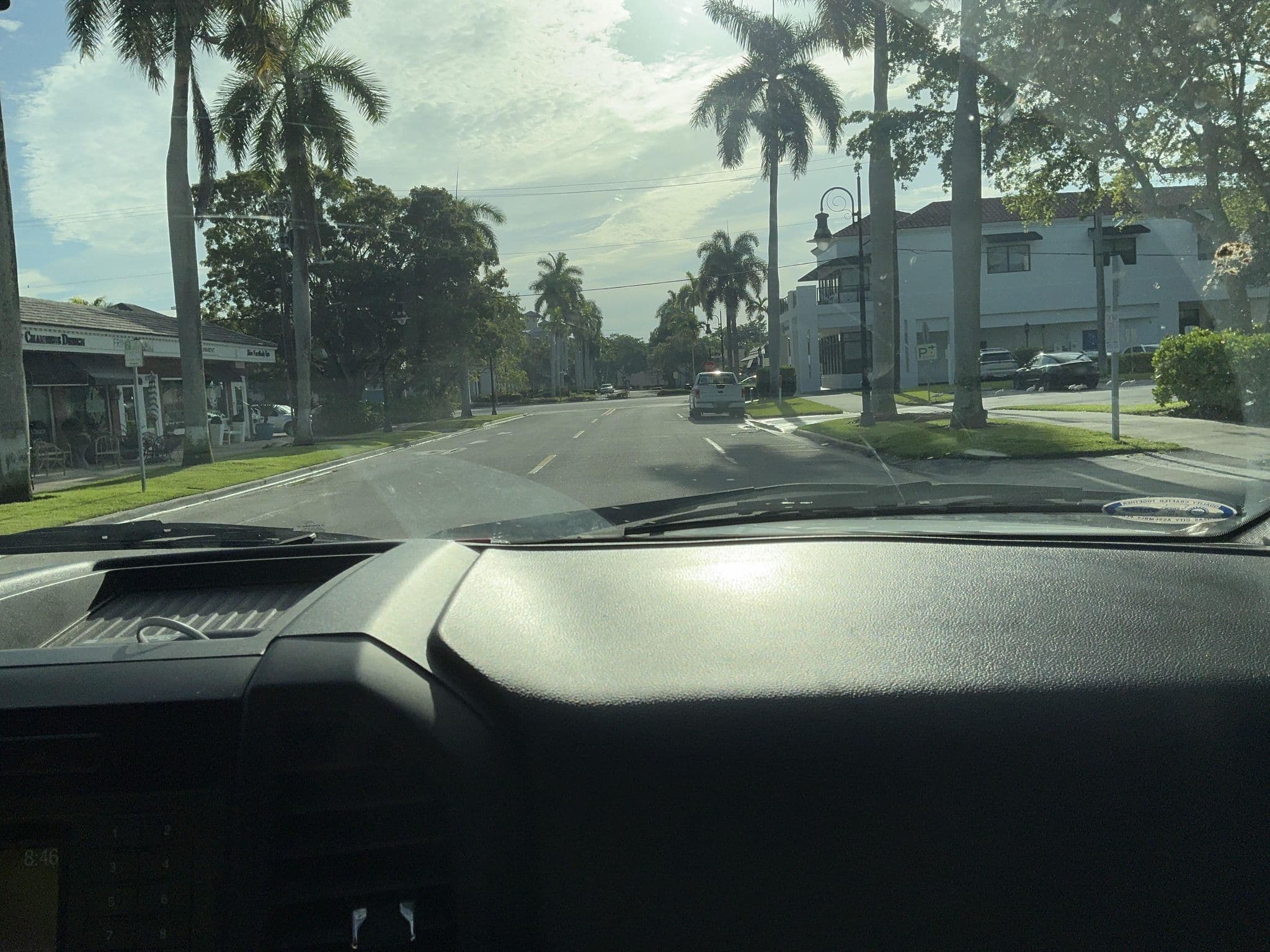 Street view near Florida Choice Vacation Naples, Naples — © robeh92 (CC BY-SA · Mapillary)