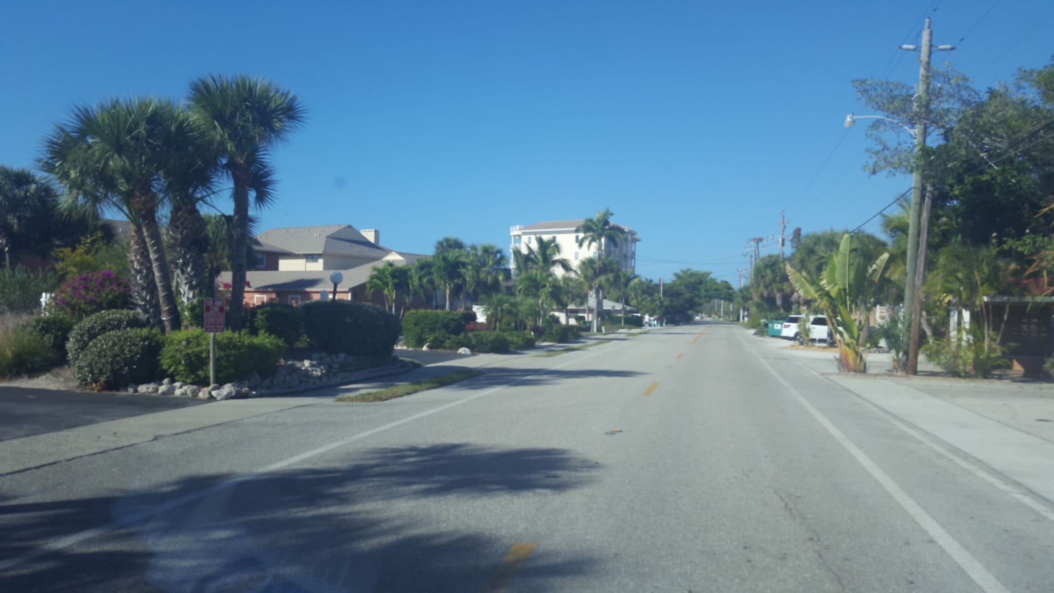 Street view near Montego Bay Room, Vamo — © jbthemilker (CC BY-SA · Mapillary)