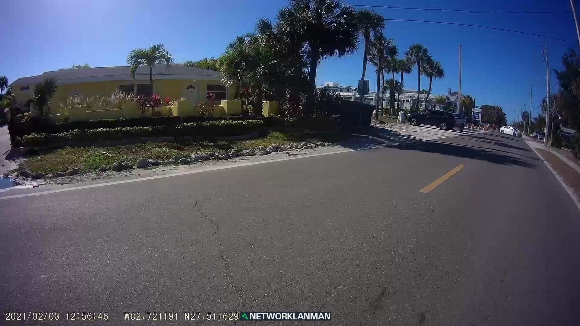 Street view near White Sands Beach Resort, Holmes Beach — © networklanman (CC BY-SA · Mapillary)
