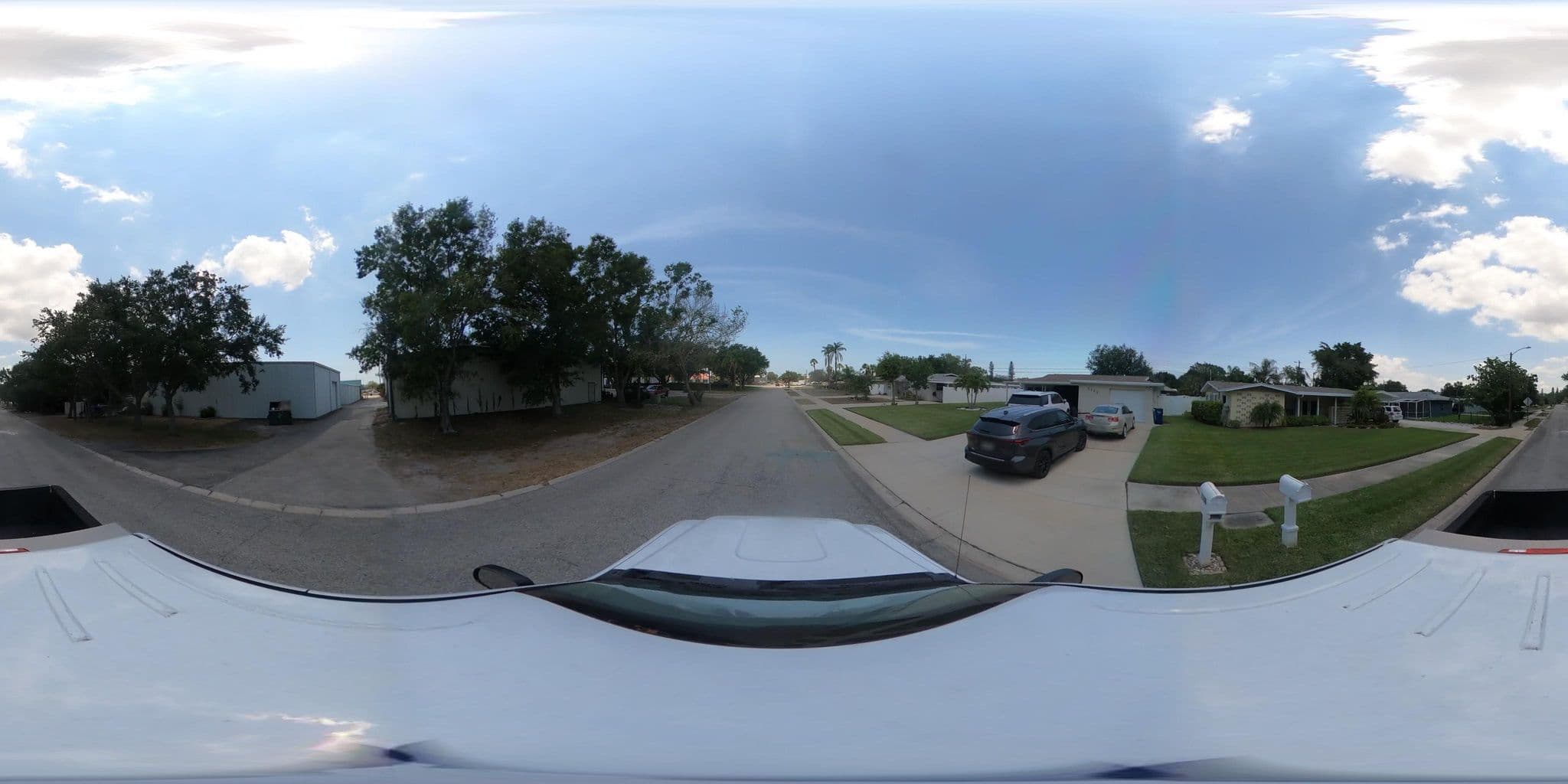 Street view near El Dormitorio, South Bradenton — © jcox (CC BY-SA · Mapillary)